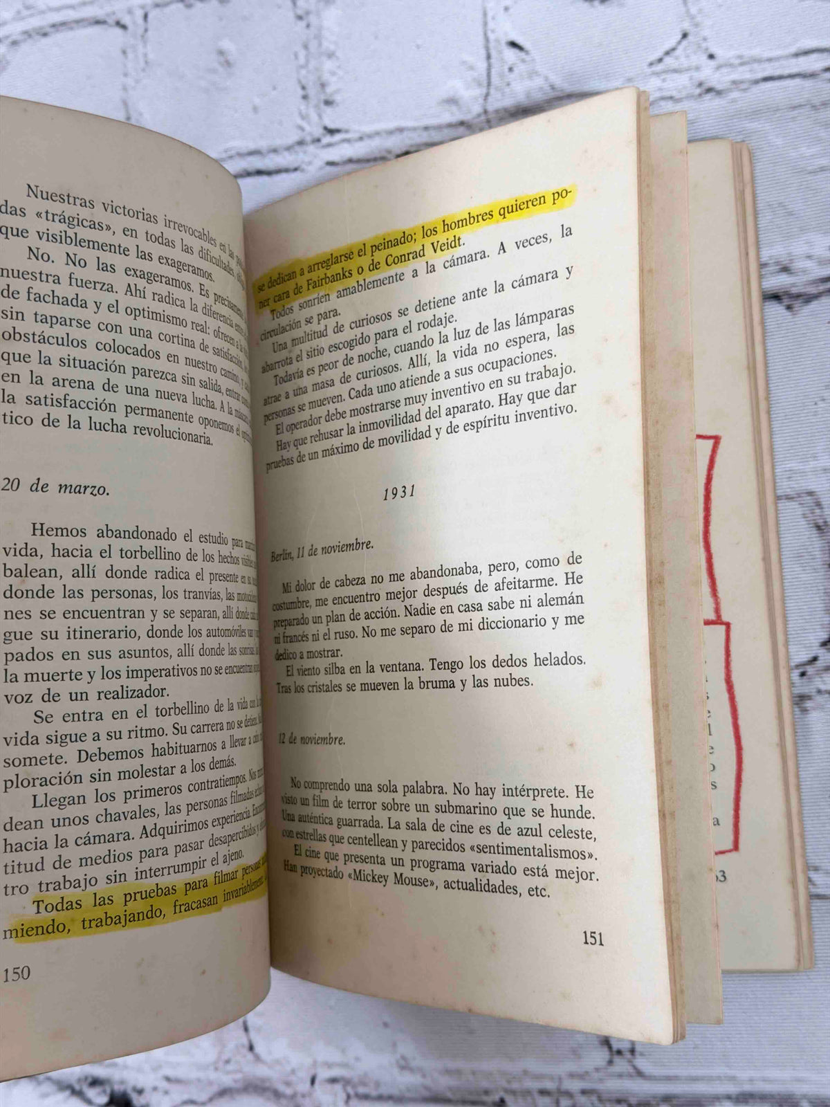 El Cine Ojo by Dziga Vertov, 1973 Editorial Fundamentos paperback - highlighting and red pen marks