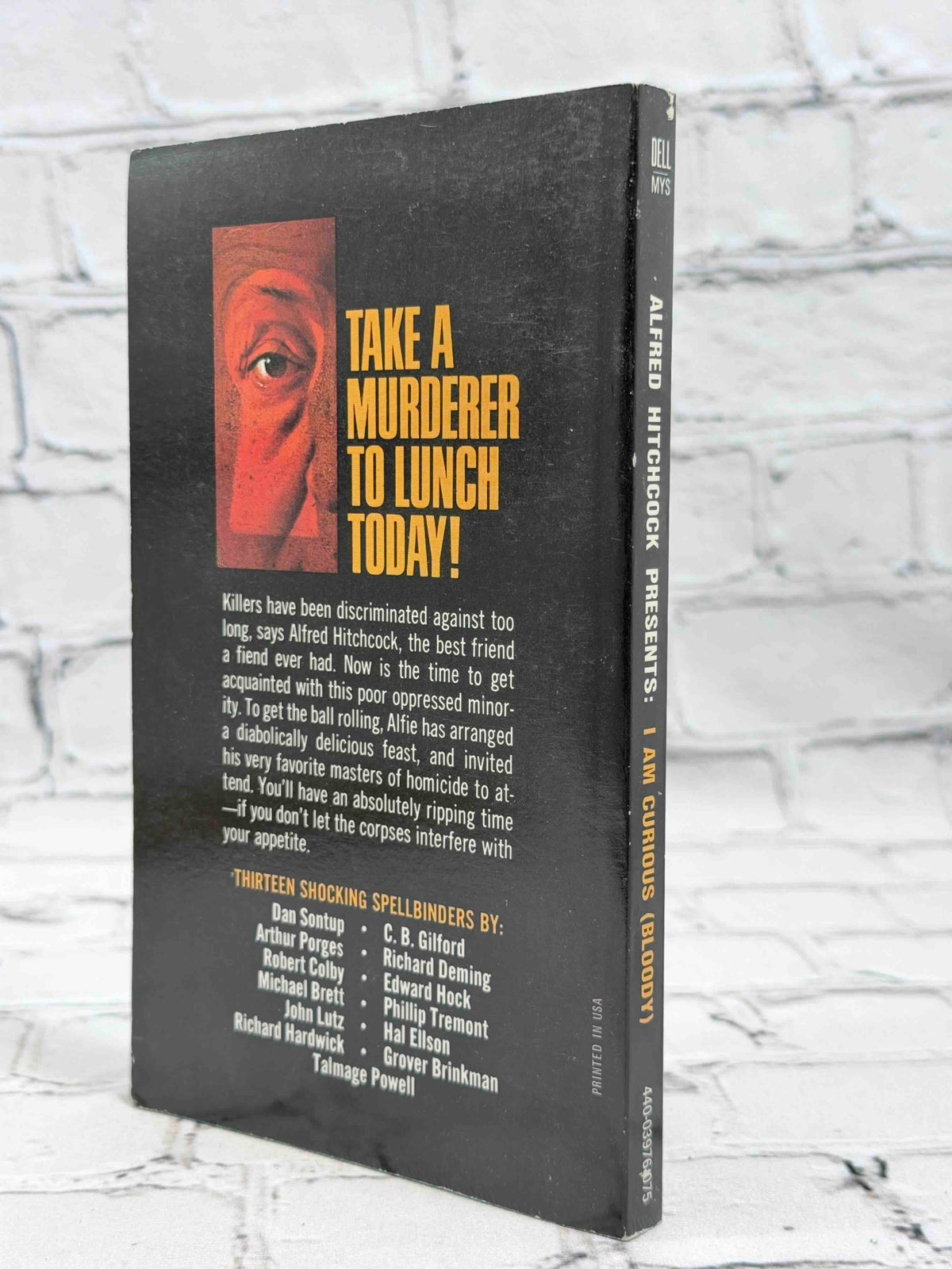 Alfred Hitchcock Presents: I Am Curious (Bloody), 1971 Dell paperback - back cover and spine