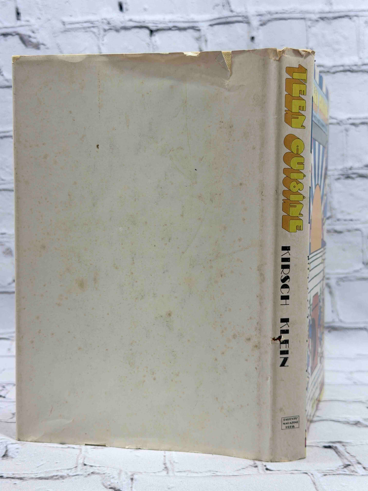 Teen Cuisine by Abby Gail Kirsch, 1969 Parents' Magazine Press hardcover - dust jacket rear and spine