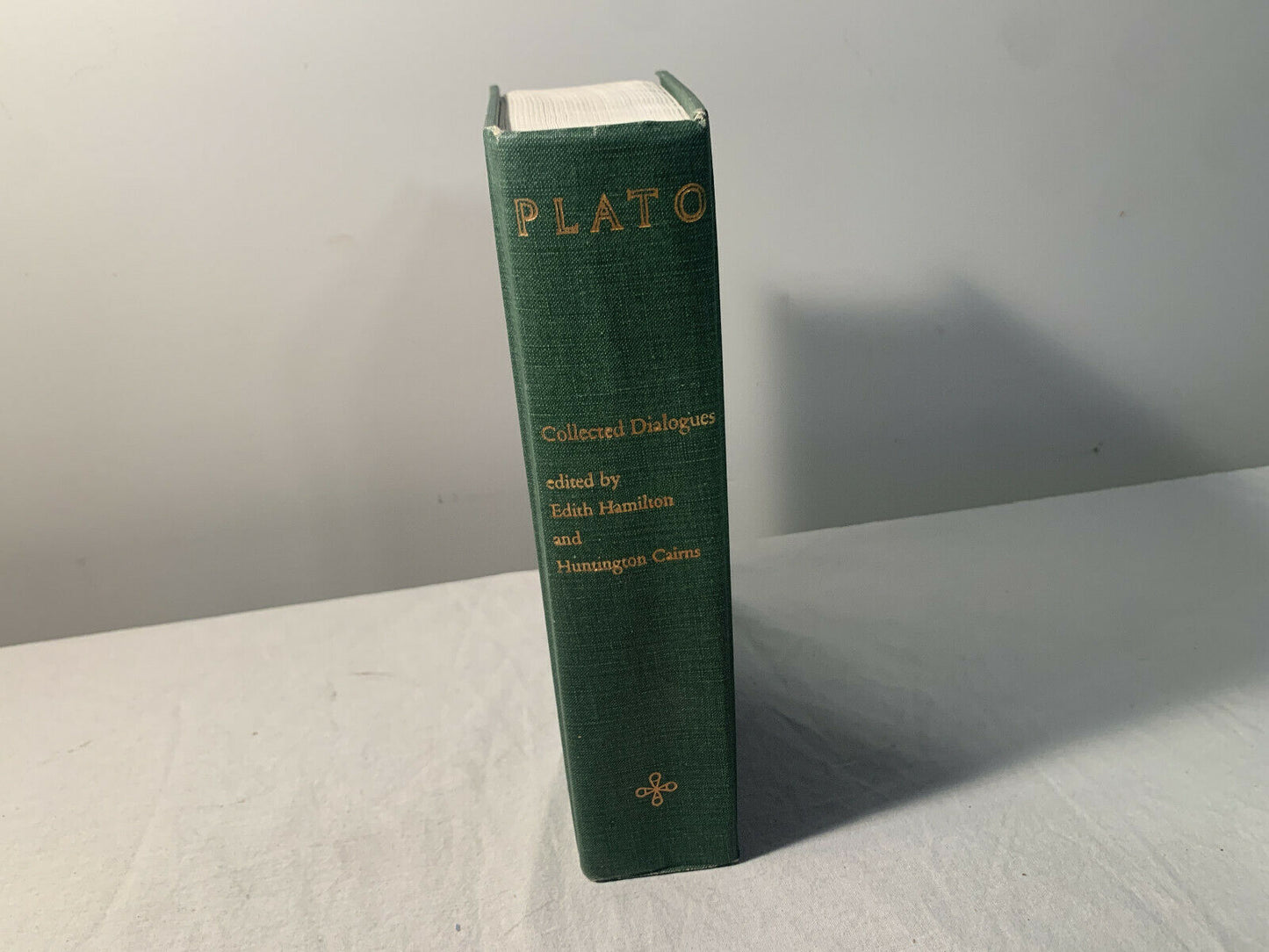 The Collected Dialogues of Plato Including the Letters  [1961 · 9th Printing]