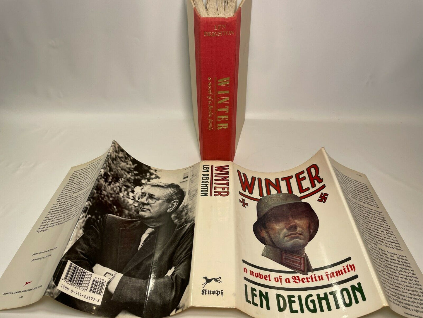 Winter A Novel Of A Berlin Family HC DJ Book Len Deighton 1988 HC (A2)