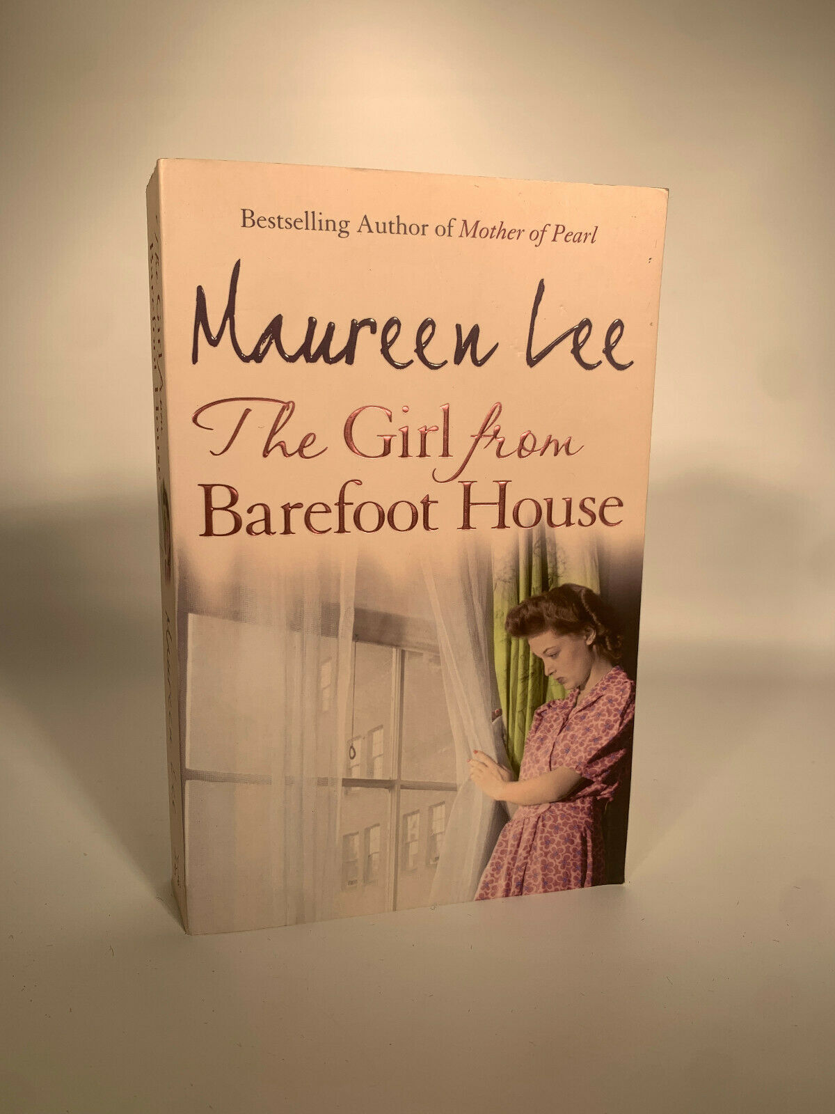 The Girl from Barefoot House - Paperback By Lee, Maureen