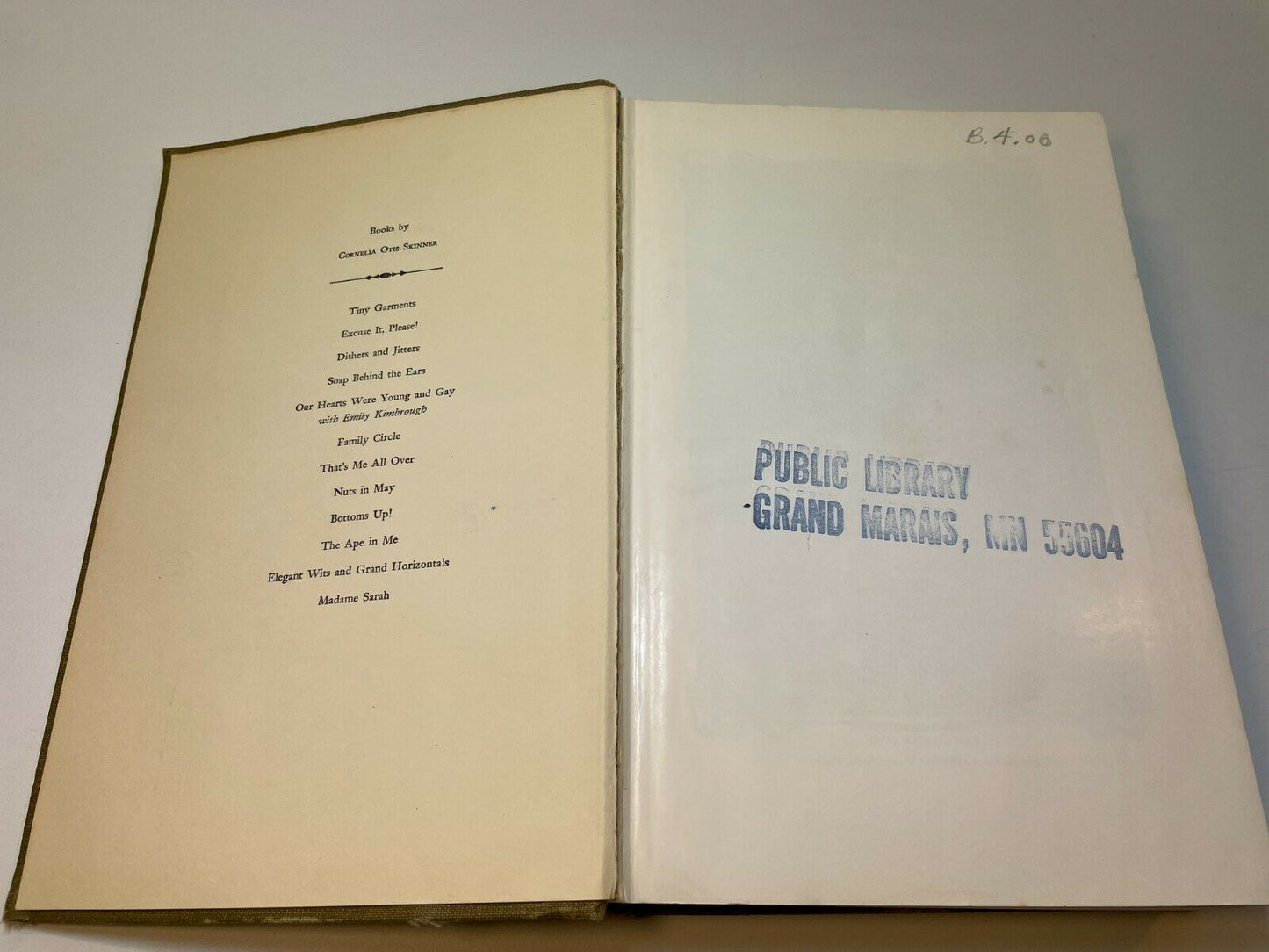 Madame Sarah by Skinner, Cornelia Otis Skinner (1967) Ex Libris A2