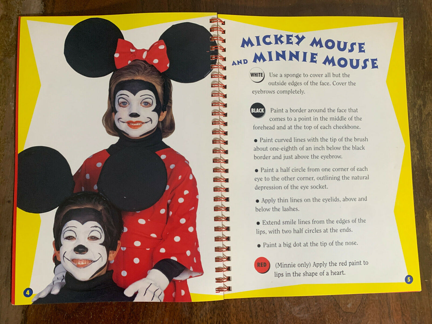 Disney Face Painting & Costume Kit Book Only 1997 (O2)