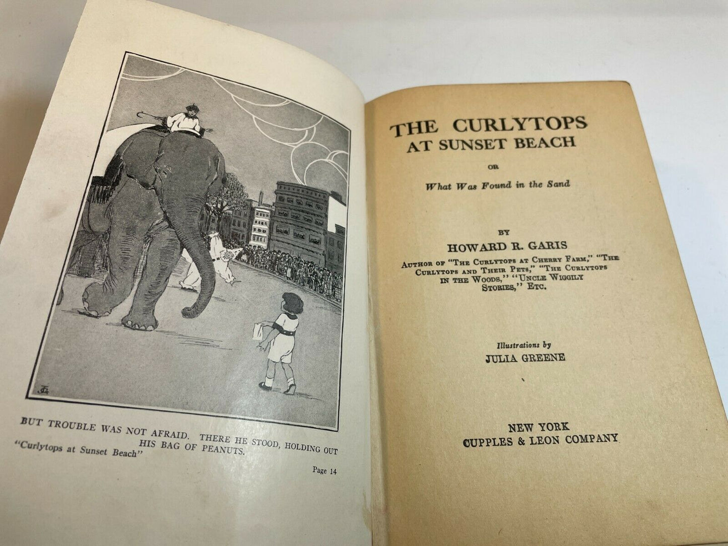 What Was Found In The Sand THE CURLYTOPS at SUNSET BEACH Howard R. Garis 1924 A2