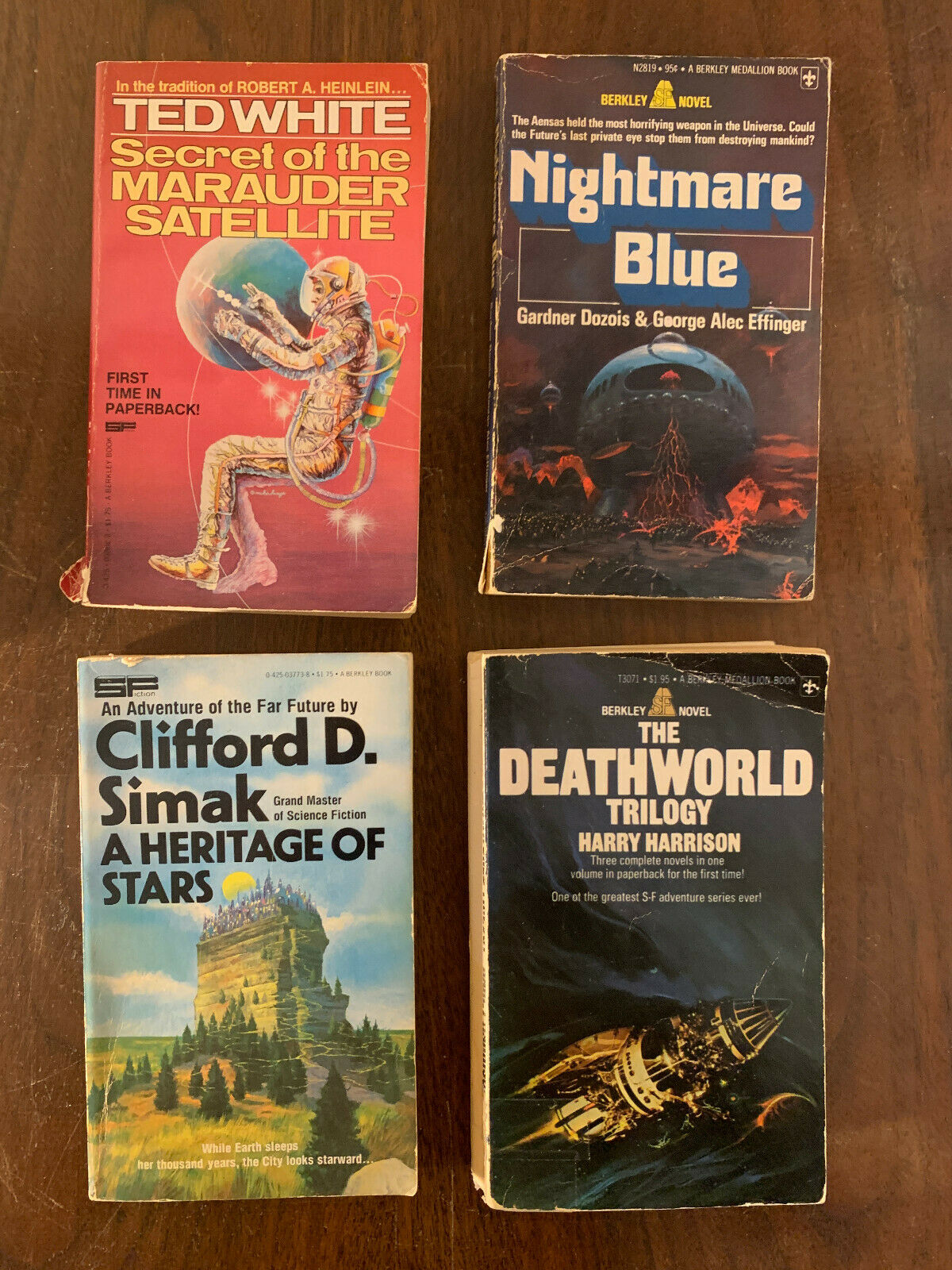 Berkely Sci Fi 23 Book Lot, Simak, Deathworld Trilogy, Harrison, Algorithm