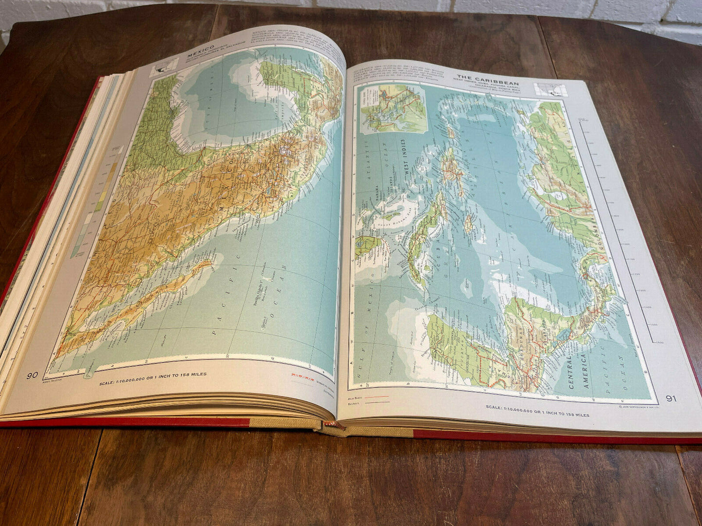 Vintage Readers Digest Great World Atlas 1st Edition 1963 Hardcover (1B)