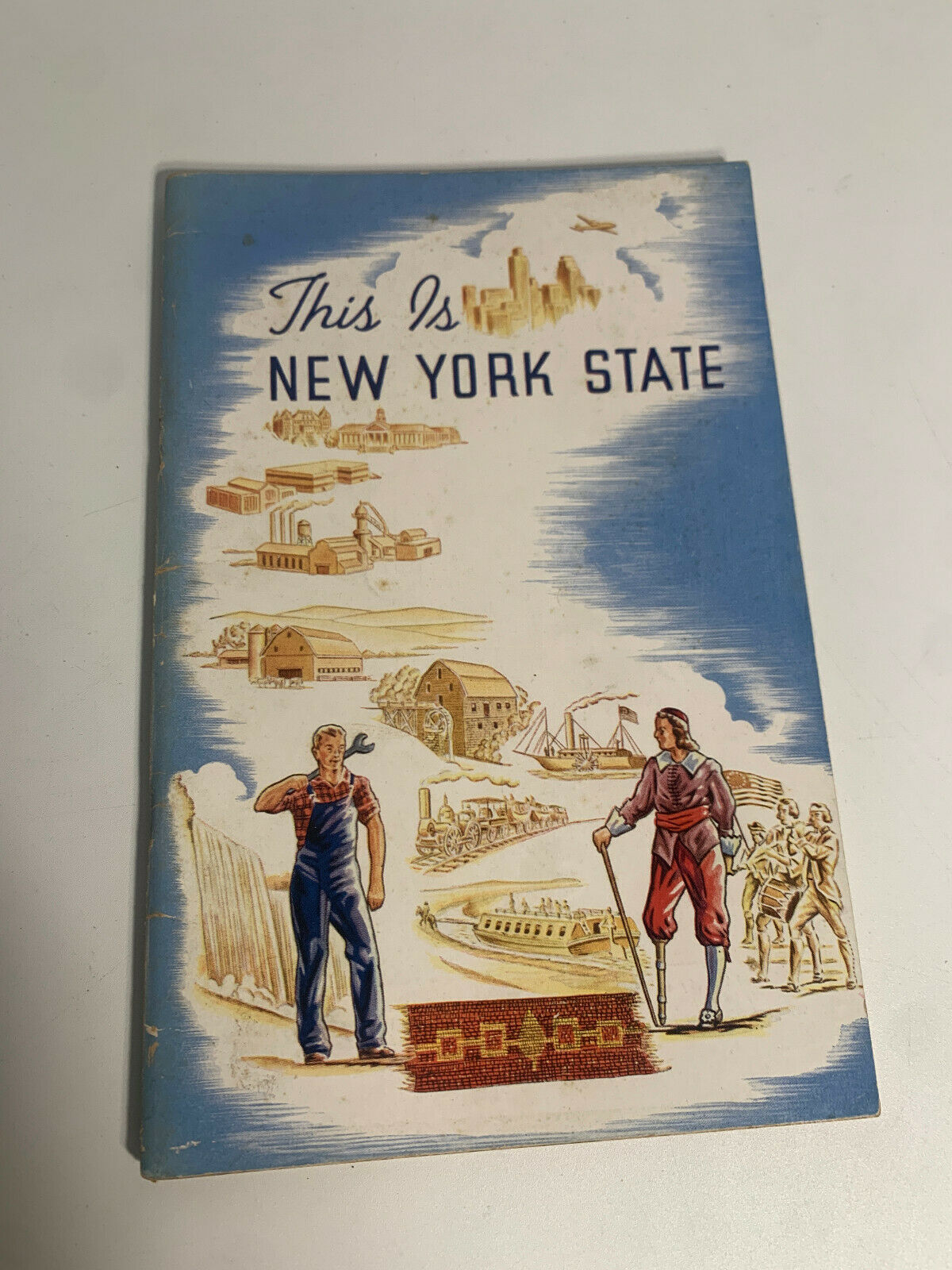 This is New York State Travel Guide Booklet Vacation Souvenir Book Old 1954