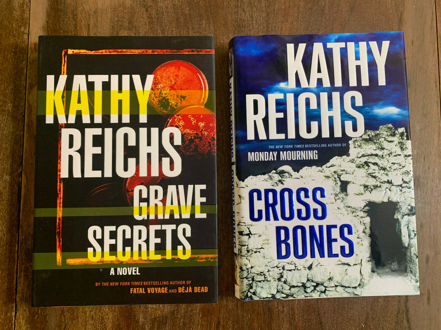 Kathy Reich's book lot - Temperance Brennan Bones novels - Break no Bones, more