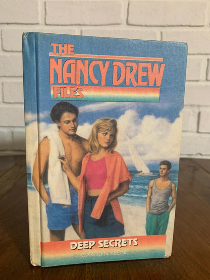 The Nancy Drew Files Deep Secrets Hardcover 1990 (O2)