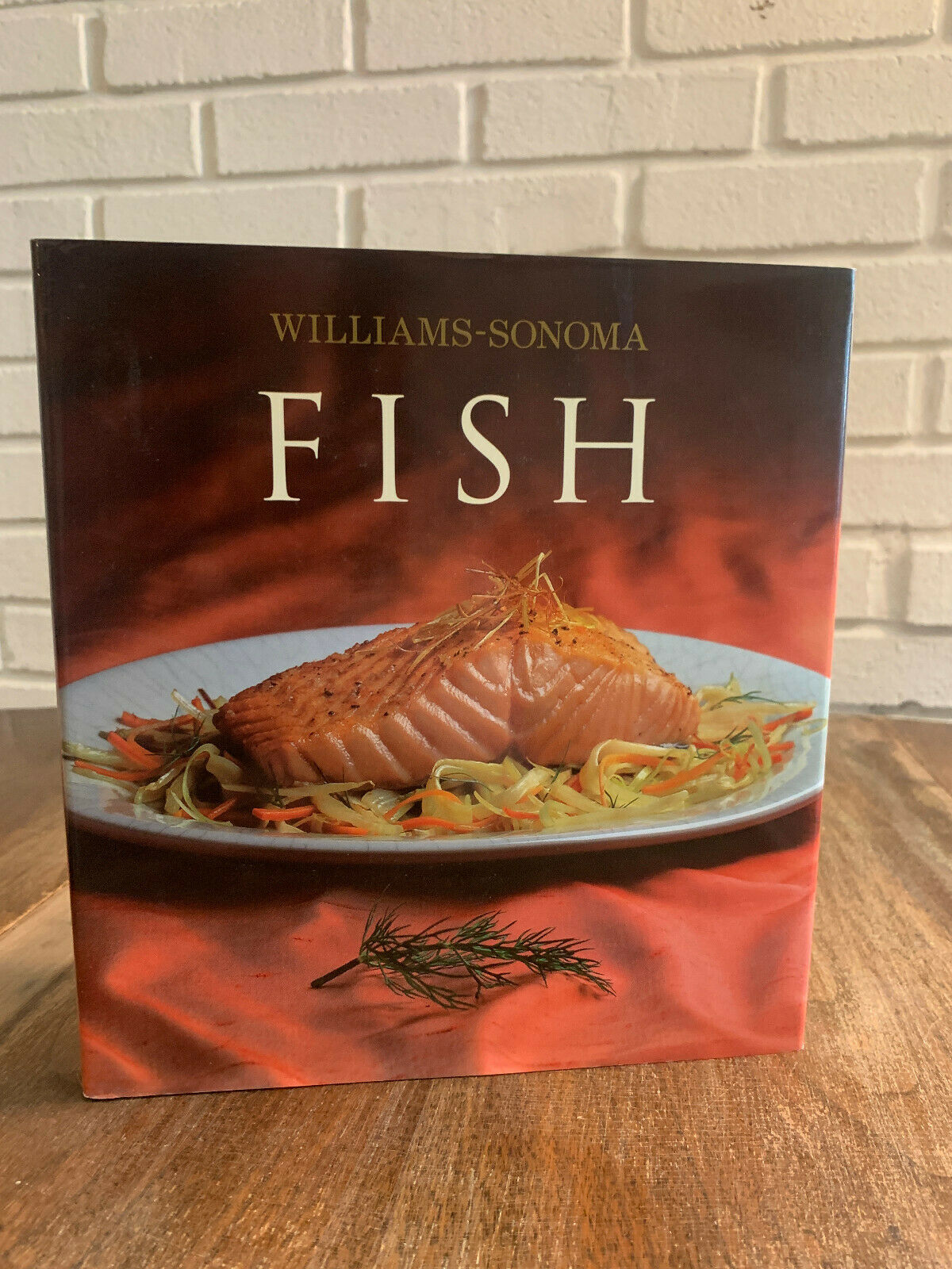 Williams-Sonoma Collection: Fish - Hardcover By King, Shirley - Like New - (Q6)