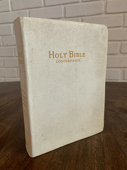 Vintage: Holy Bible RSV Concordance Red Letter Copyright 1962 Genuine Leather