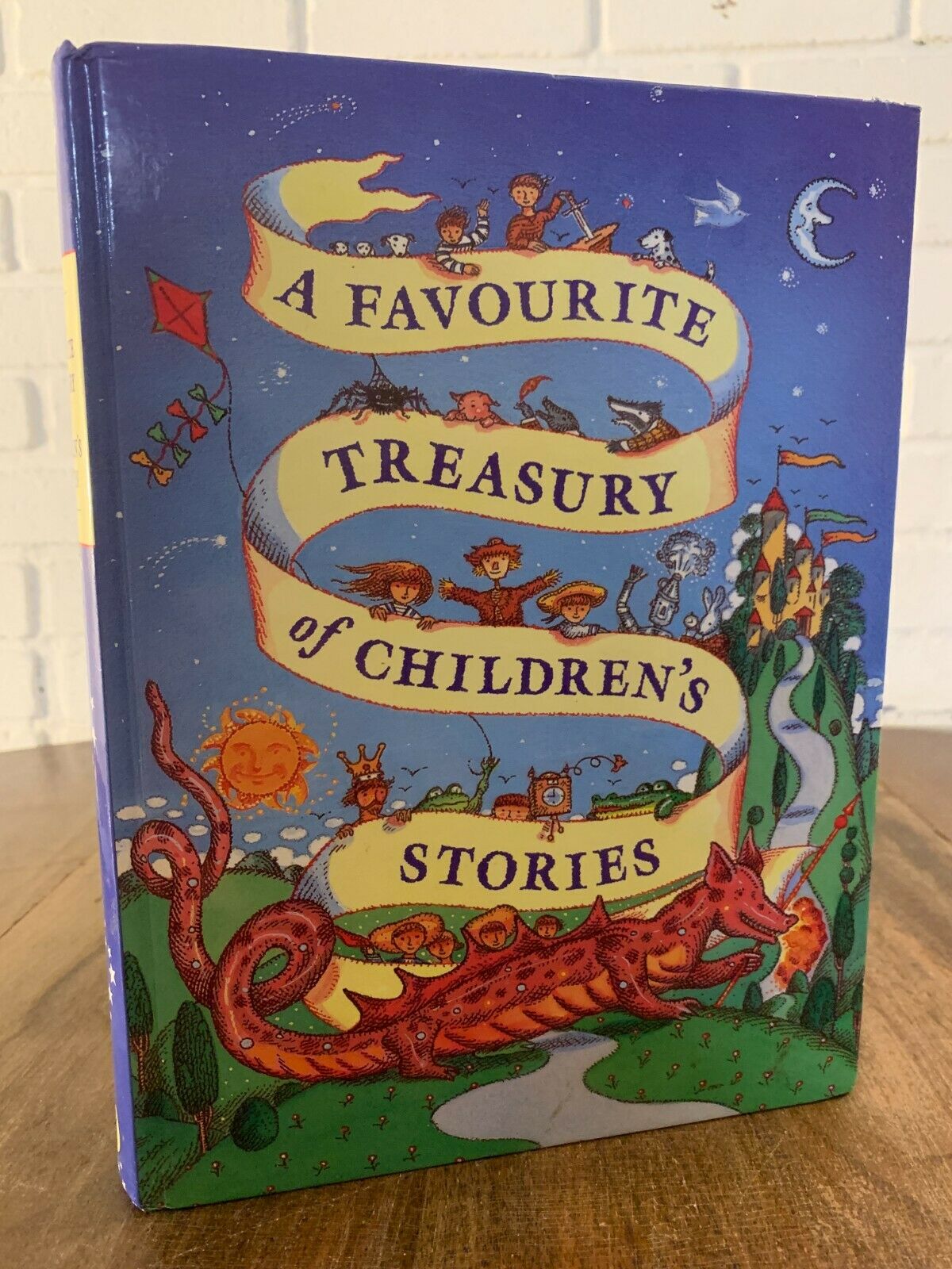 A Favourite Treasury of Children's Stories, 1998, (A4)