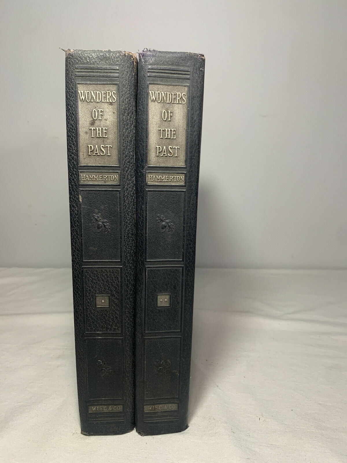 Wonders Of The Past Vol 1 & 2 By Hammerton 1937 Edition   (A1)