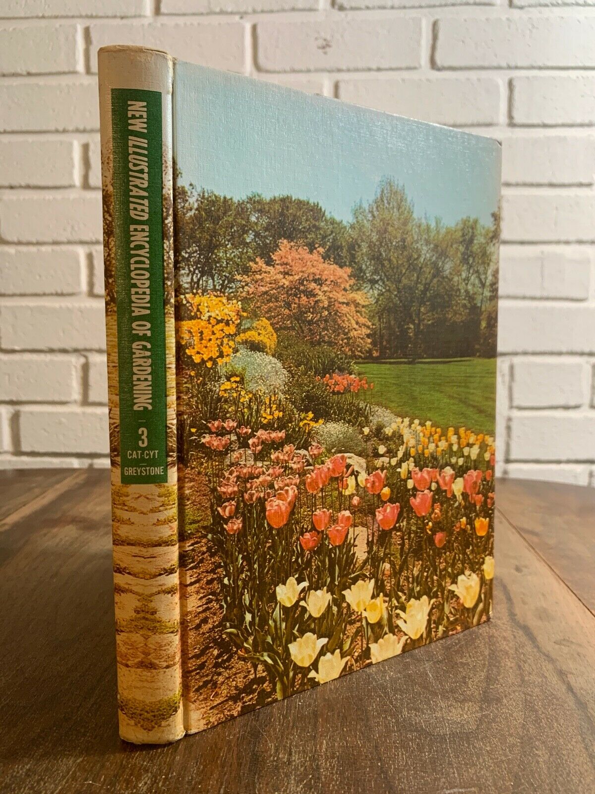 New Illustrated Encyclopedia of Gardening 1960s Hardcover Volume 3 (3B)