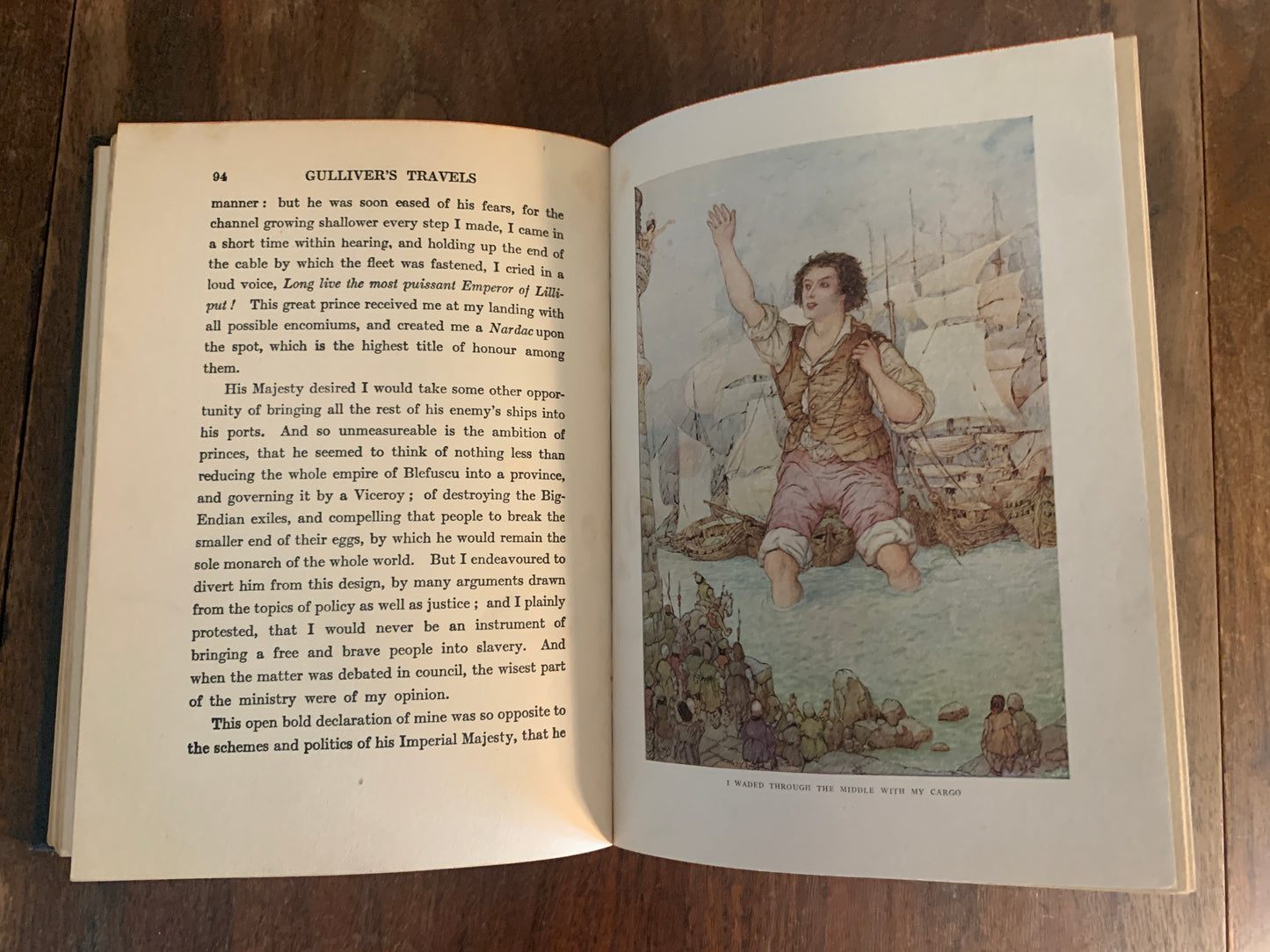 Gulliver's Travels by Jonathan Swift Illustrated by Victor Candell & R.G. Mossa