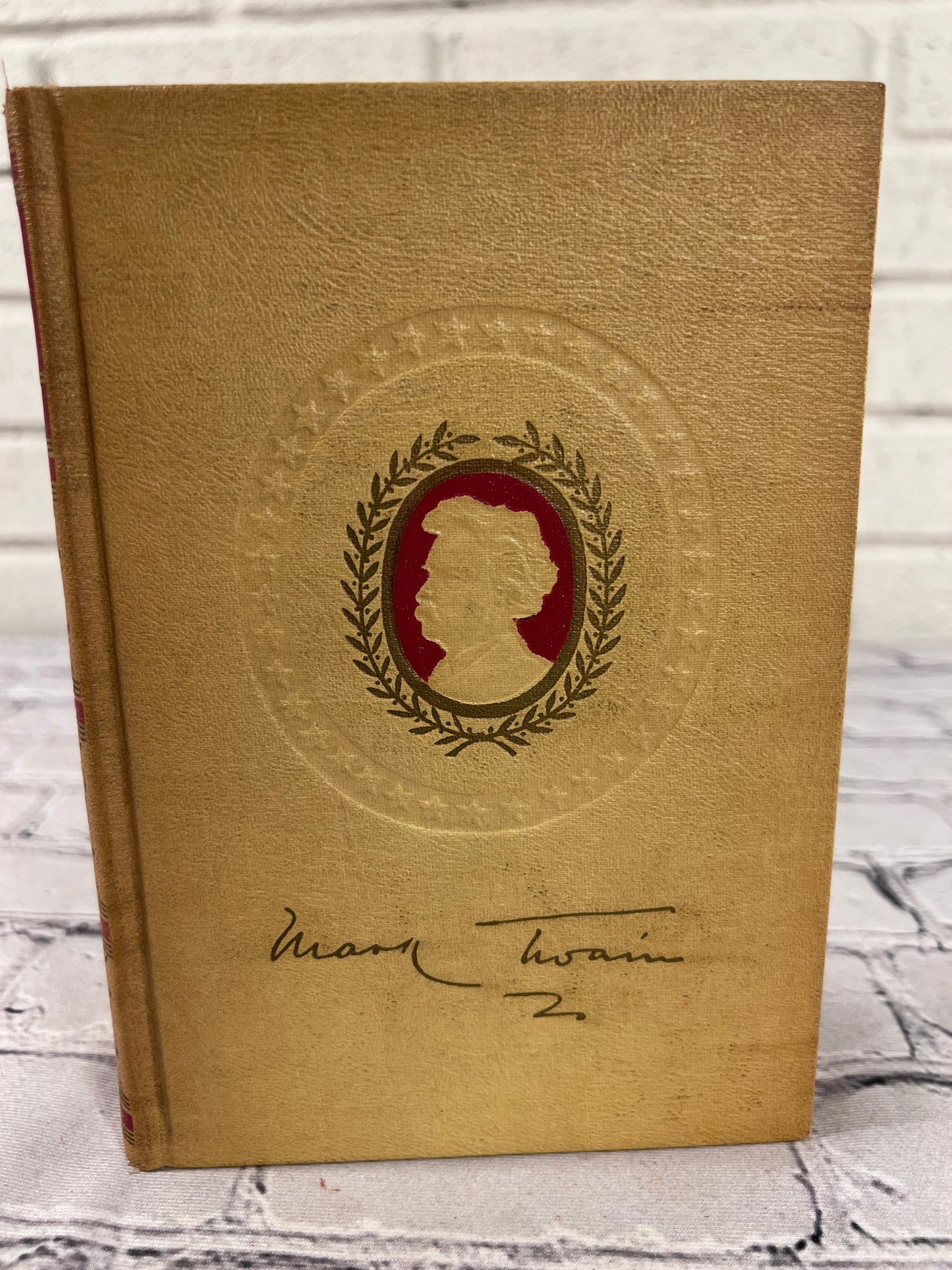 Life on the Mississippi by Mark Twain [American Artists Edition · Vol 7]