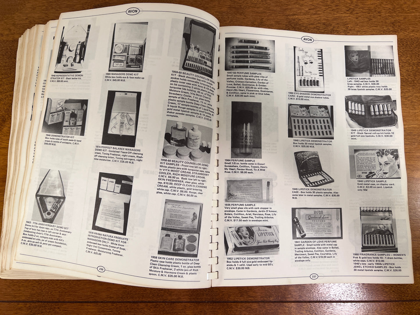 Bud Hastin's Avon Bottle Encyclopedia 1976-1977 Edition