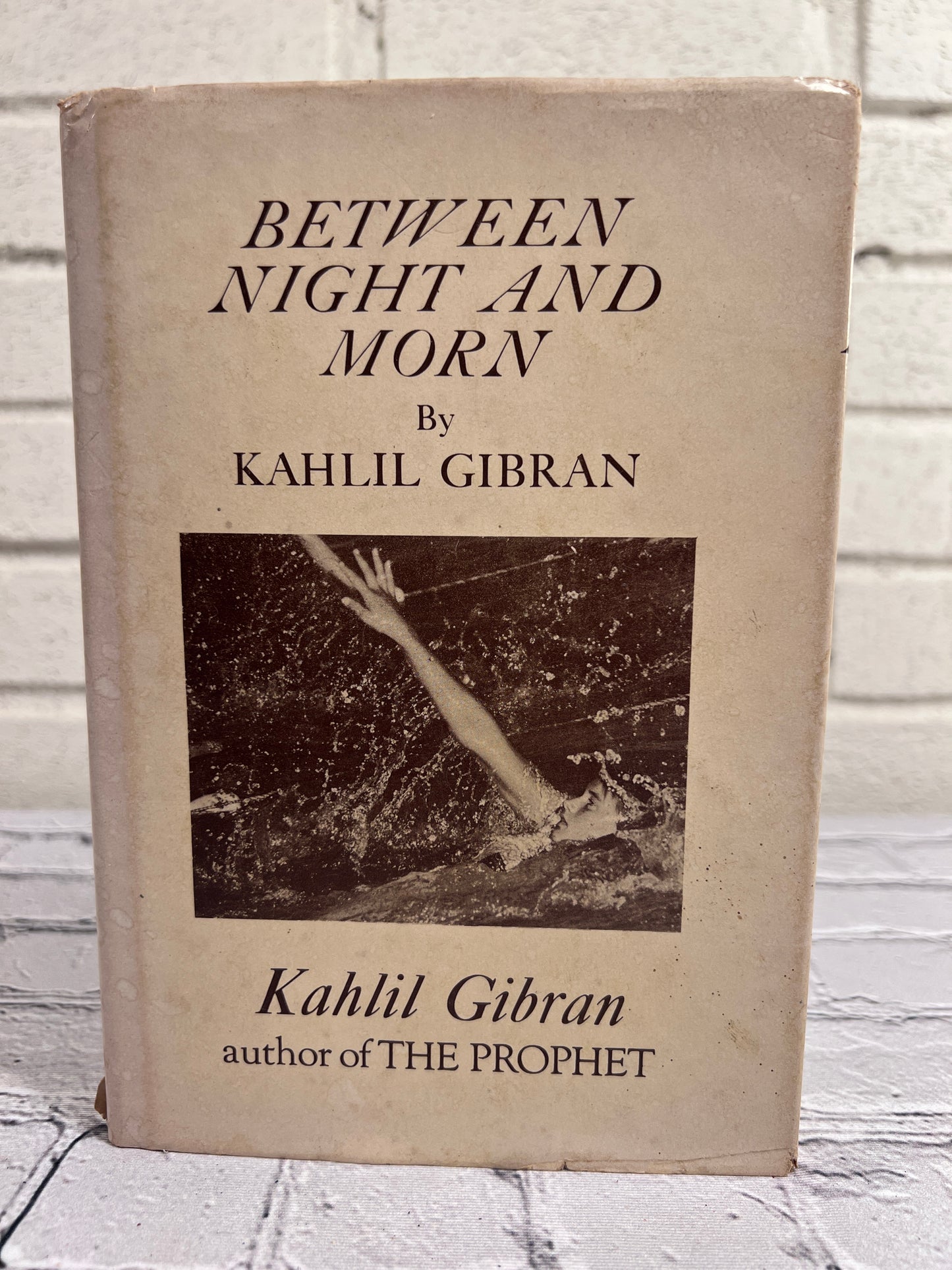 Between Night and Born by Kahlil Gibran [1972]