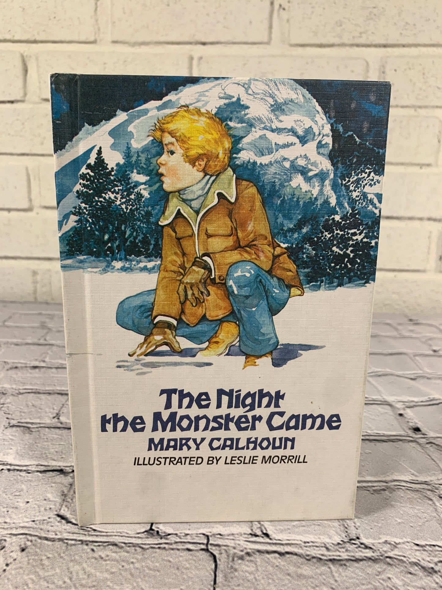 The Night the Monster Came by Mary Calhoun [1982 · Weekly Reader Books]