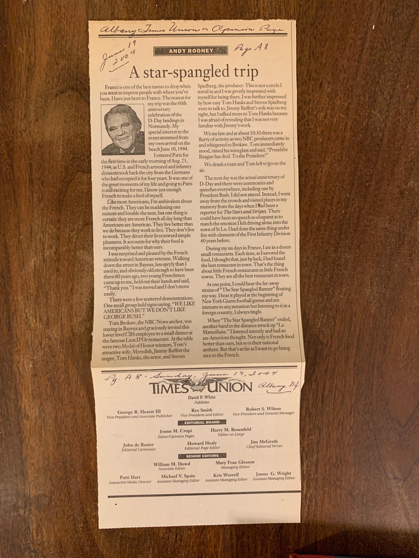 And More by Andy Rooney 1982 w/ Newspaper clippings