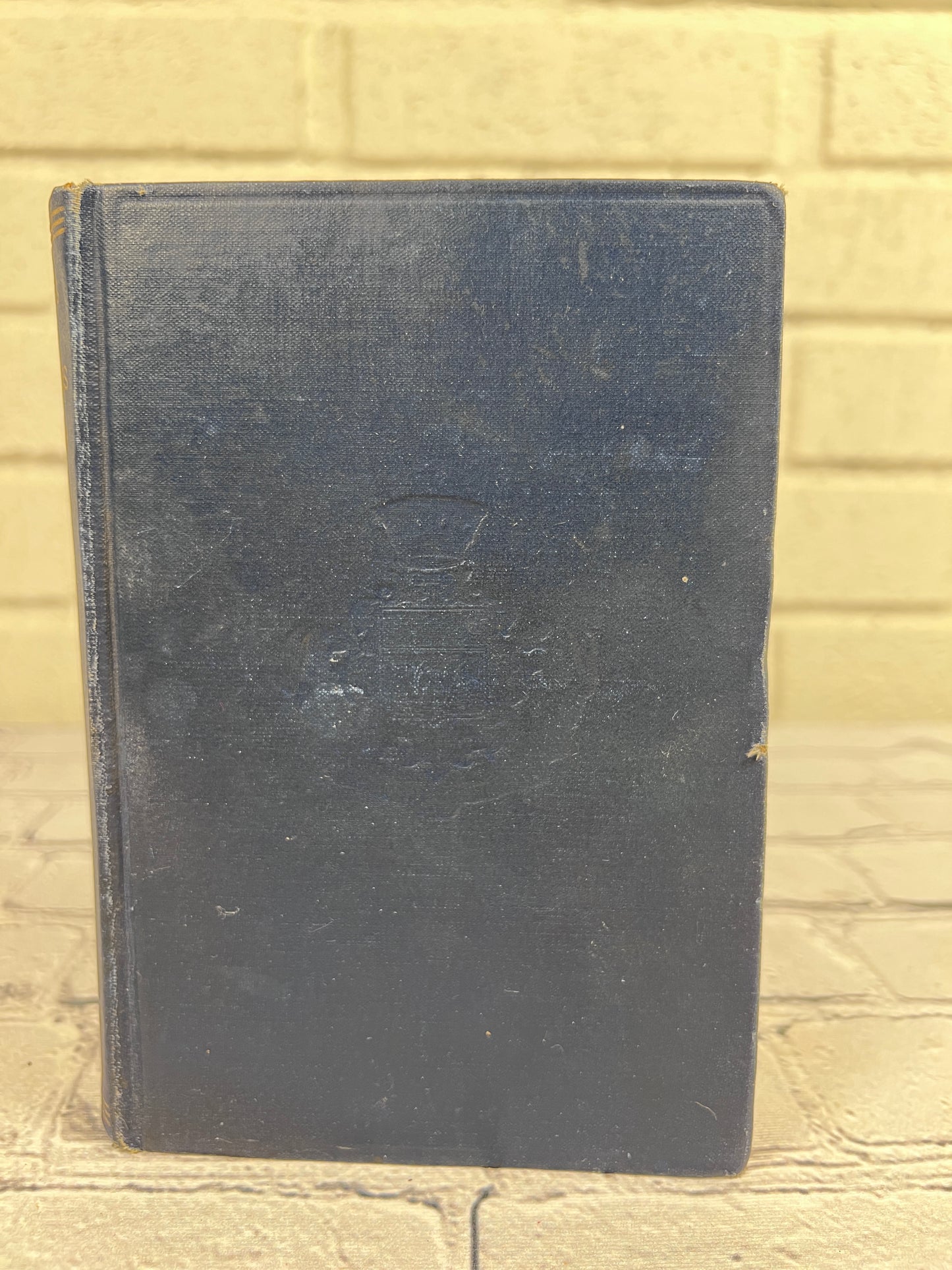 Les Miserables by Victor Hugo w/ intro, notes, vocab by Buffum [1909 · French]