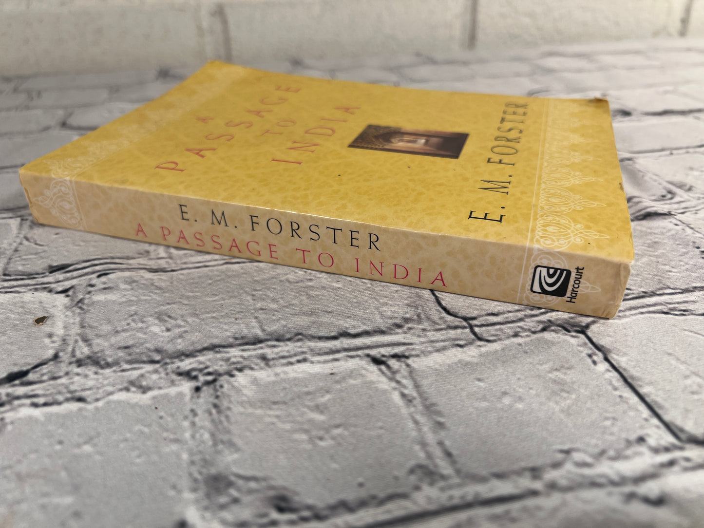 A Passage to India by E.M. Forster [1984]