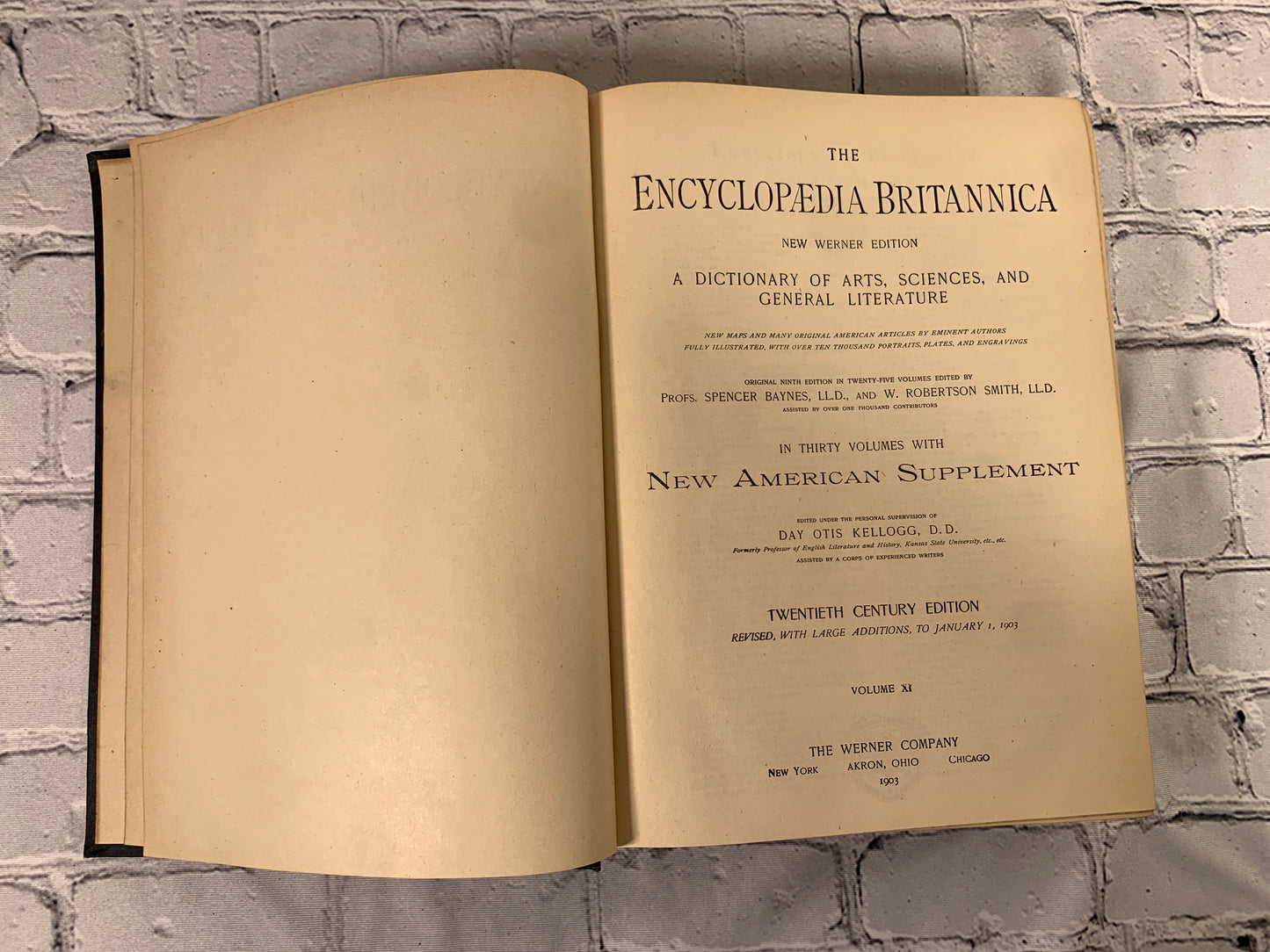 The Encyclopedia Britannica New Werner Edition Twentieth Century Vol XI [1903]