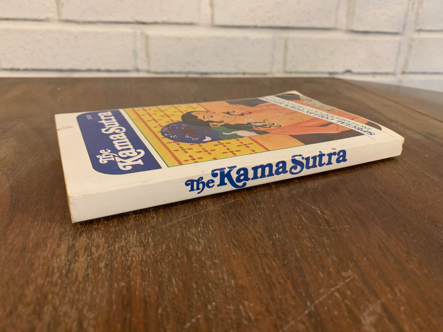 The Kama Sutra of Vatsyayana, 1981 Special Collector's Edition Book, Includes Explicit Photos