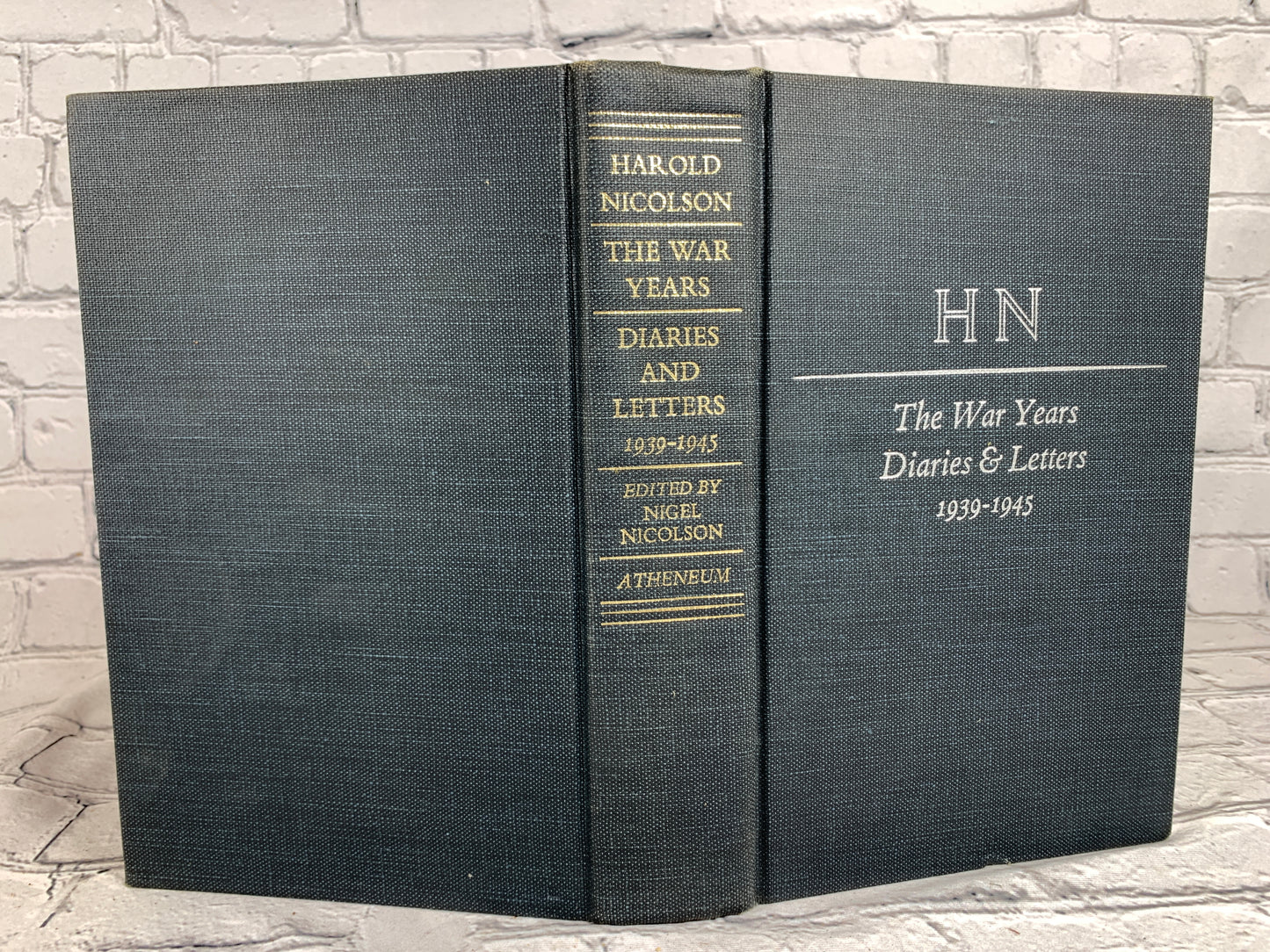 The War Years 1939-1945 Vol II of Diaries & Letters of Harold Nicolson [1967]