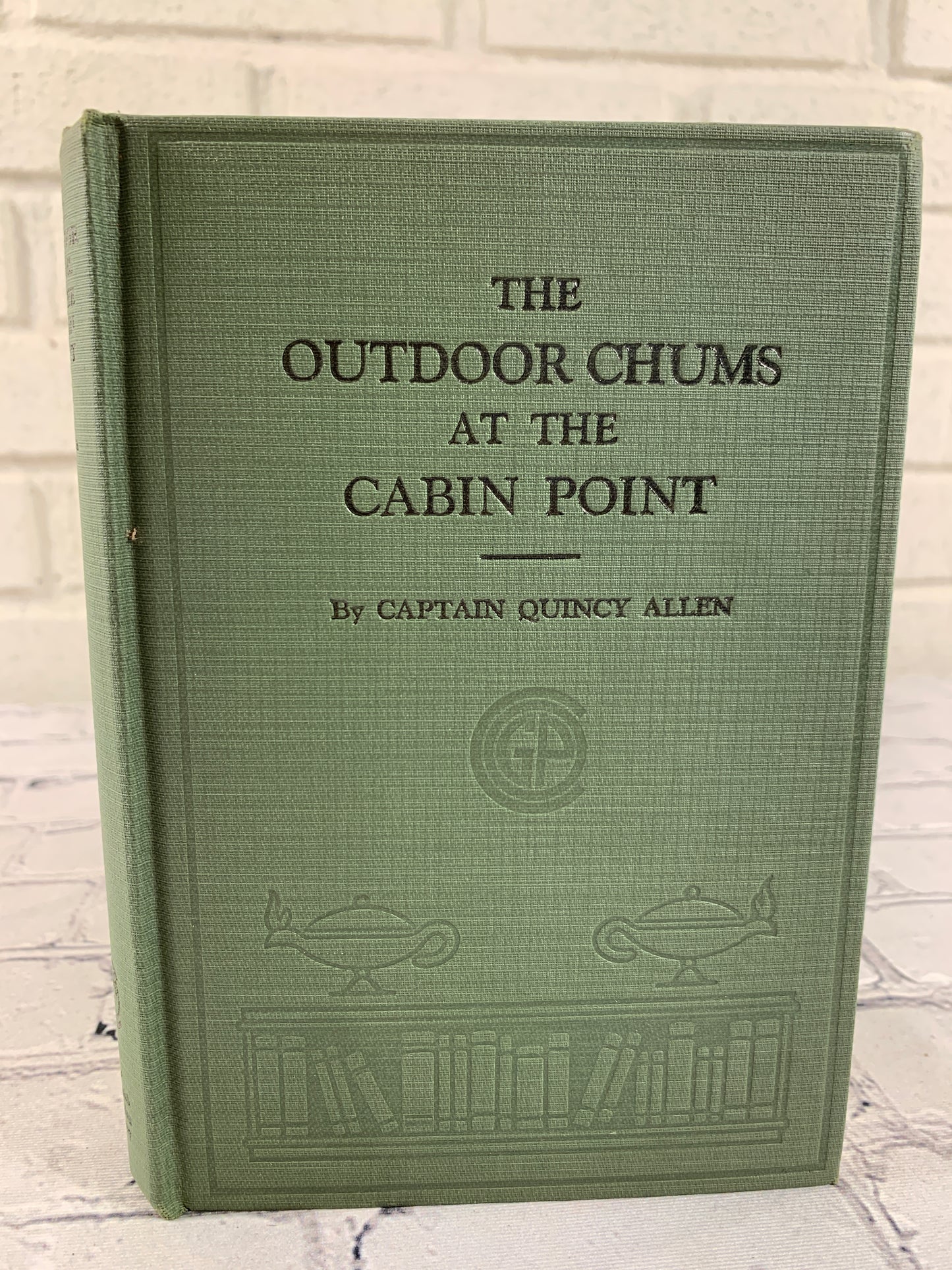 The Outdoor Chums at the Cabin Point by Captain Quiney Allen [1916]