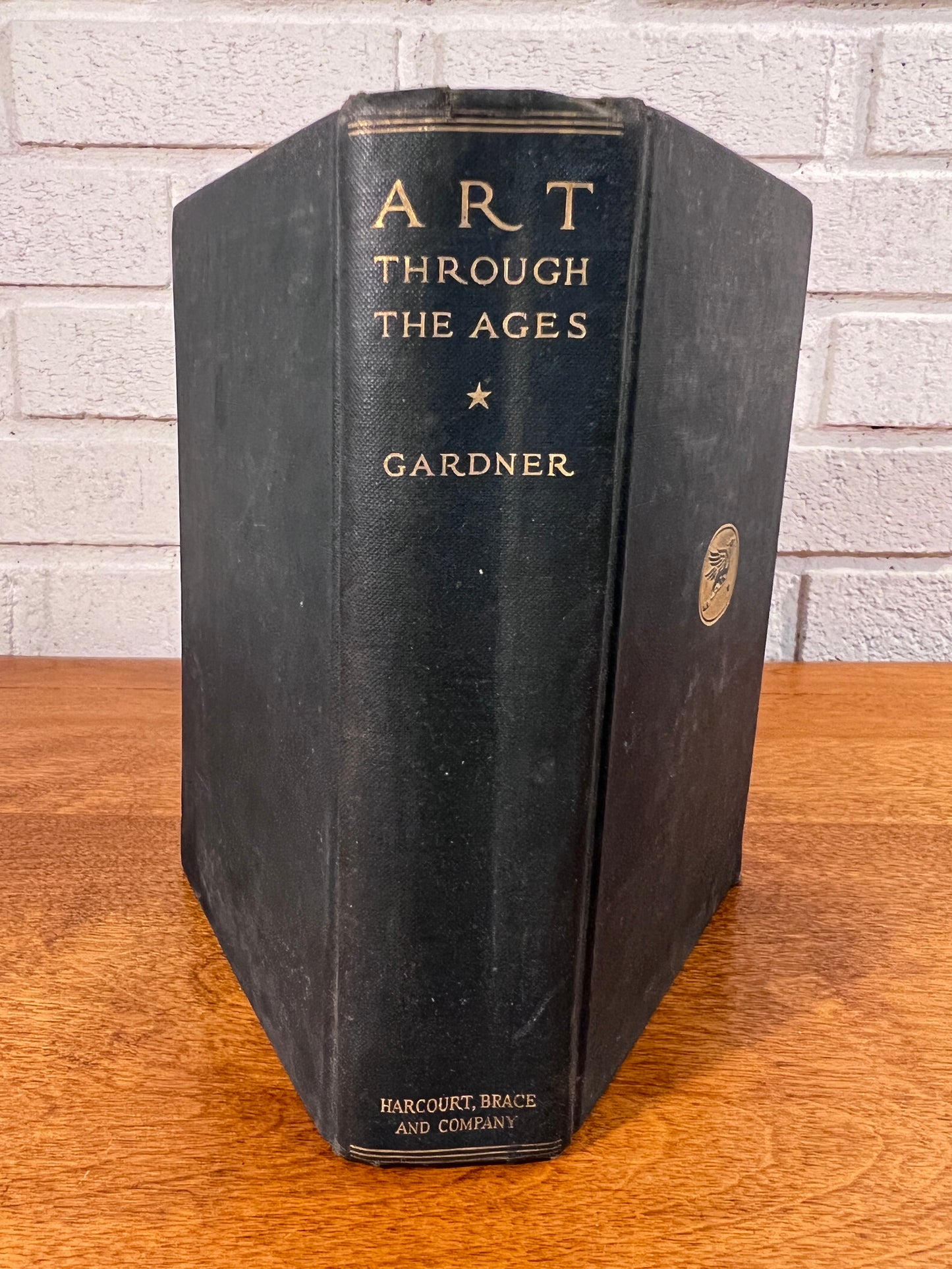 Art Through the Ages, An Introduction to Its History and Significance by Helen Gardner