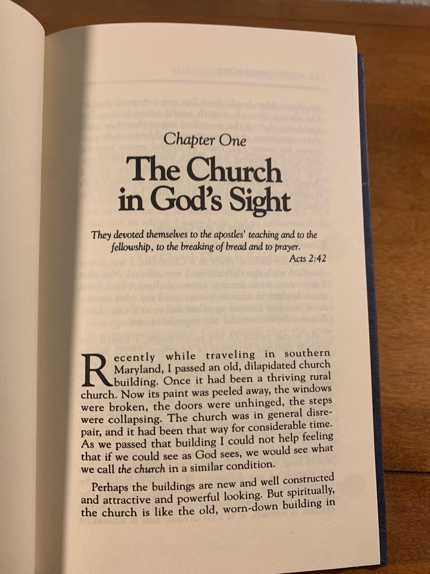 The Living Body: The Church Christ is Building by Dr. Richard Halverson 1994