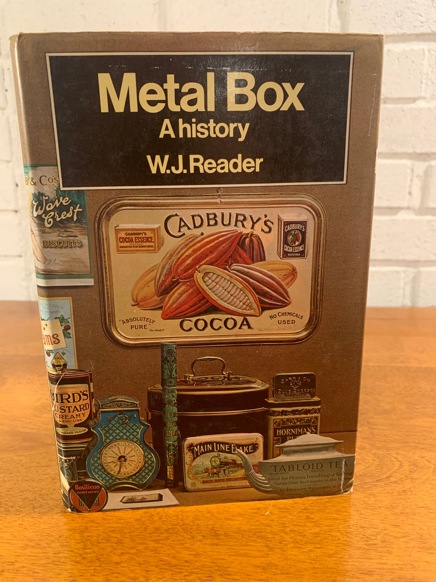 Metal Box A History by W.J. Reader 1976