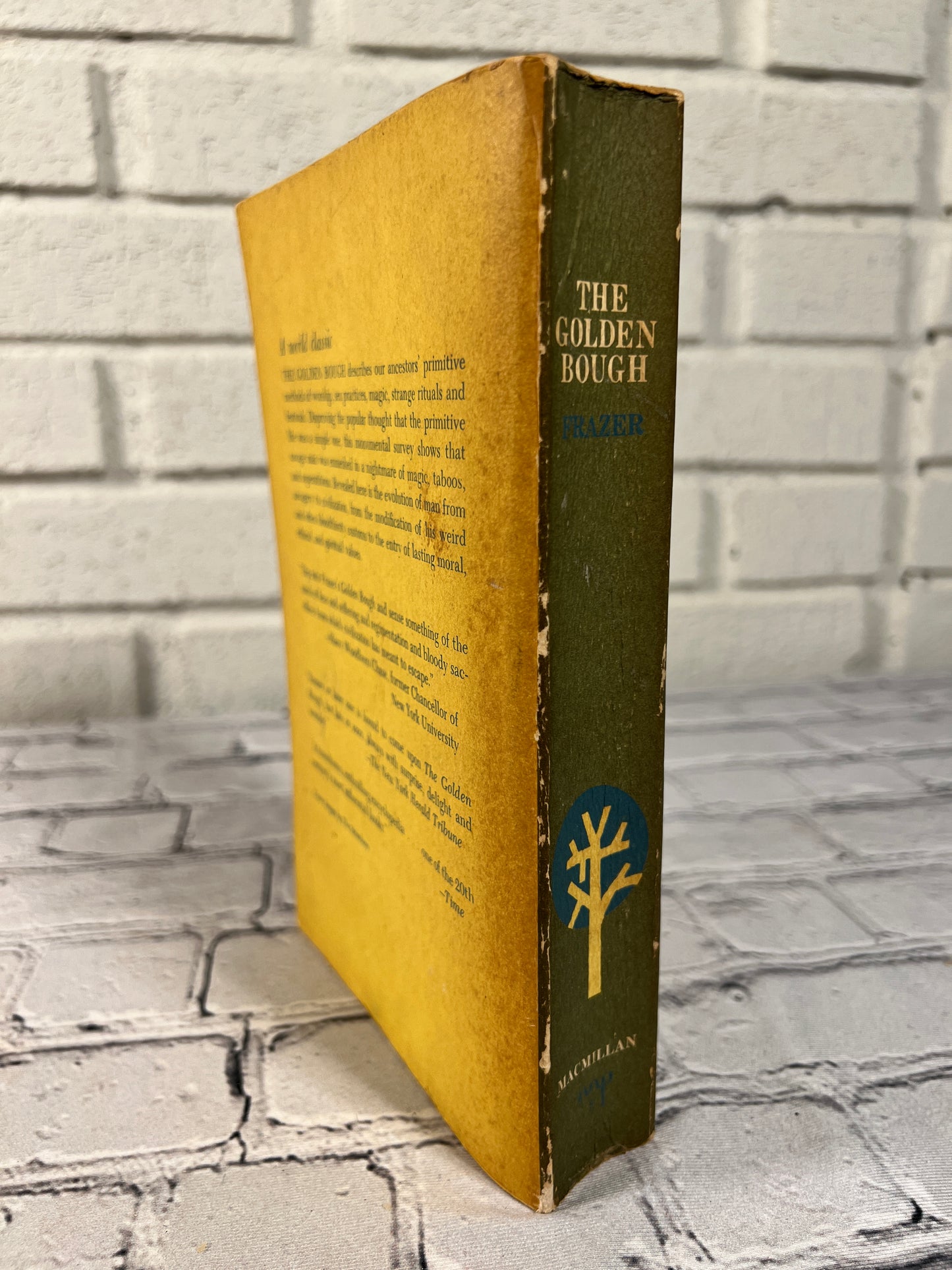 The Golden Bough by Sir James George Frazer [1963]
