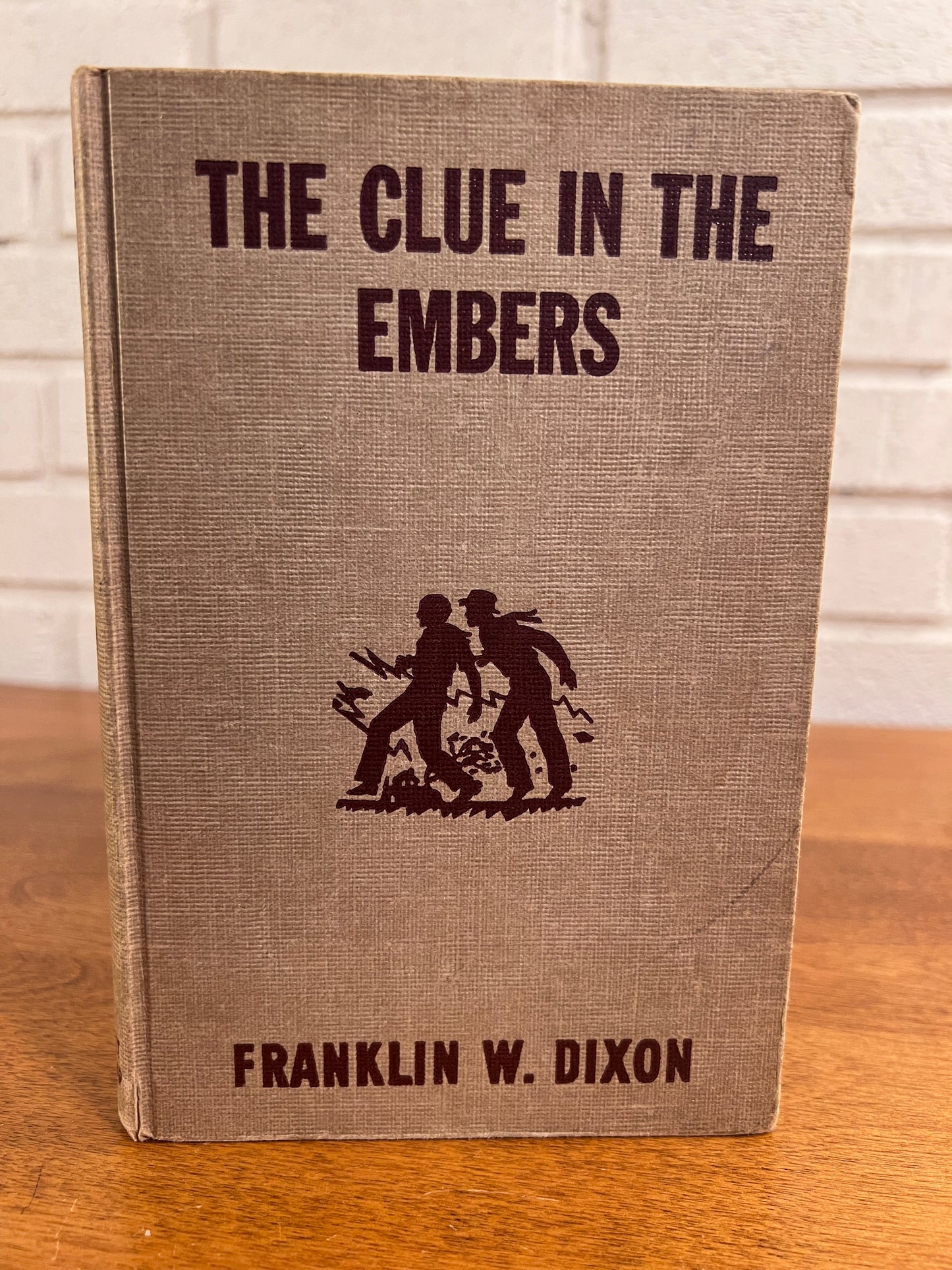 The Clue in the Embers #35 by Franklin W. Dixon - The Hardy Boys