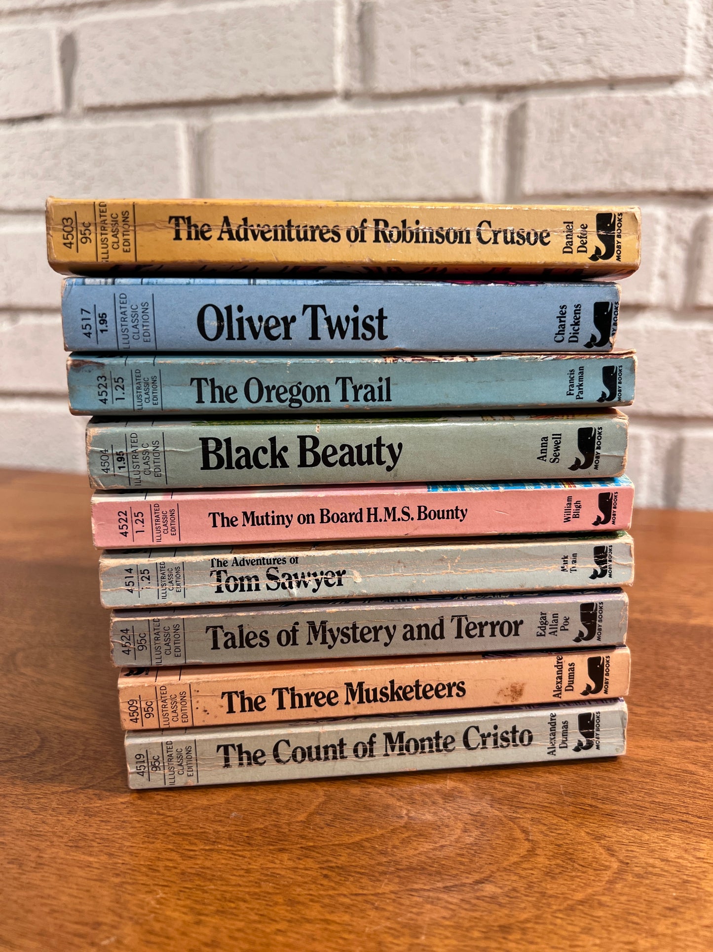Illustrated Classics Editions - Moby Books [Lot of 9]