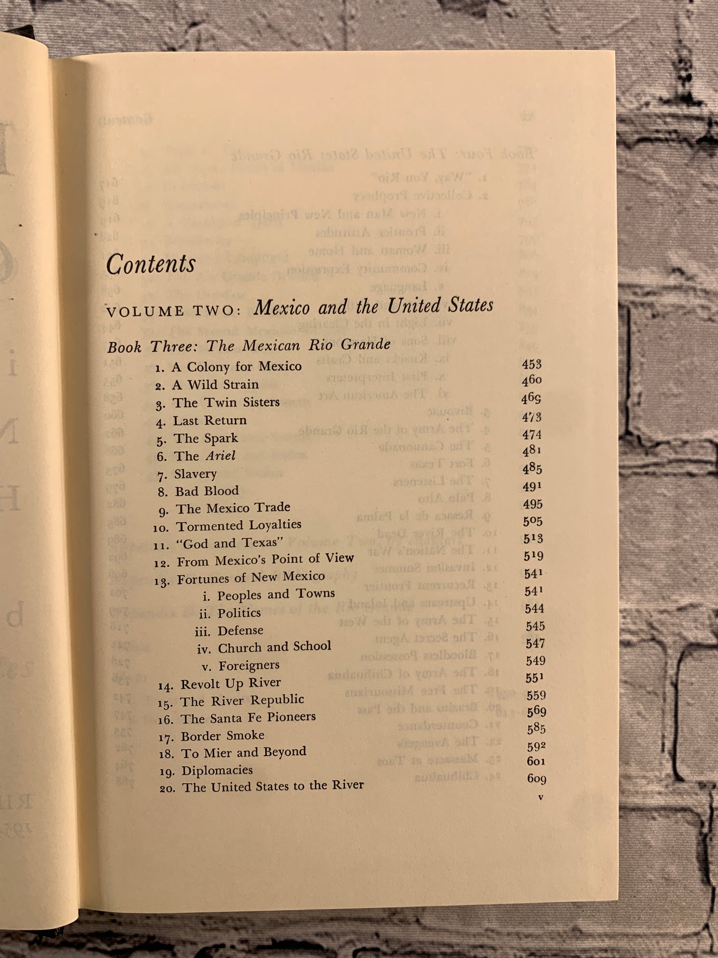 Great River: The Rio Grande by Paul Horgan [2 Volumes  · 1954]