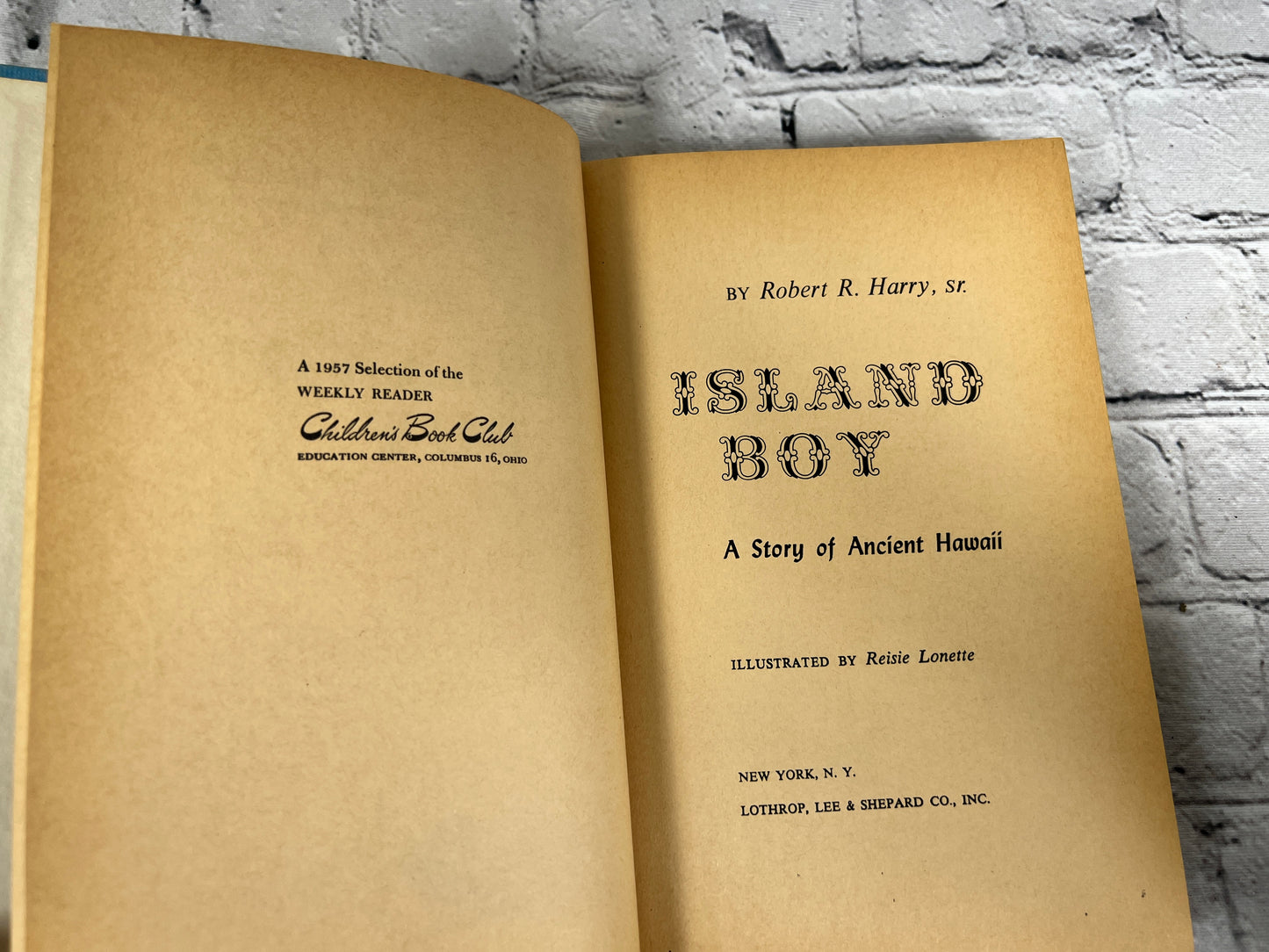 Island Boy: A Story of Ancient Hawaii by Robert R. Harry Sr. [1957]