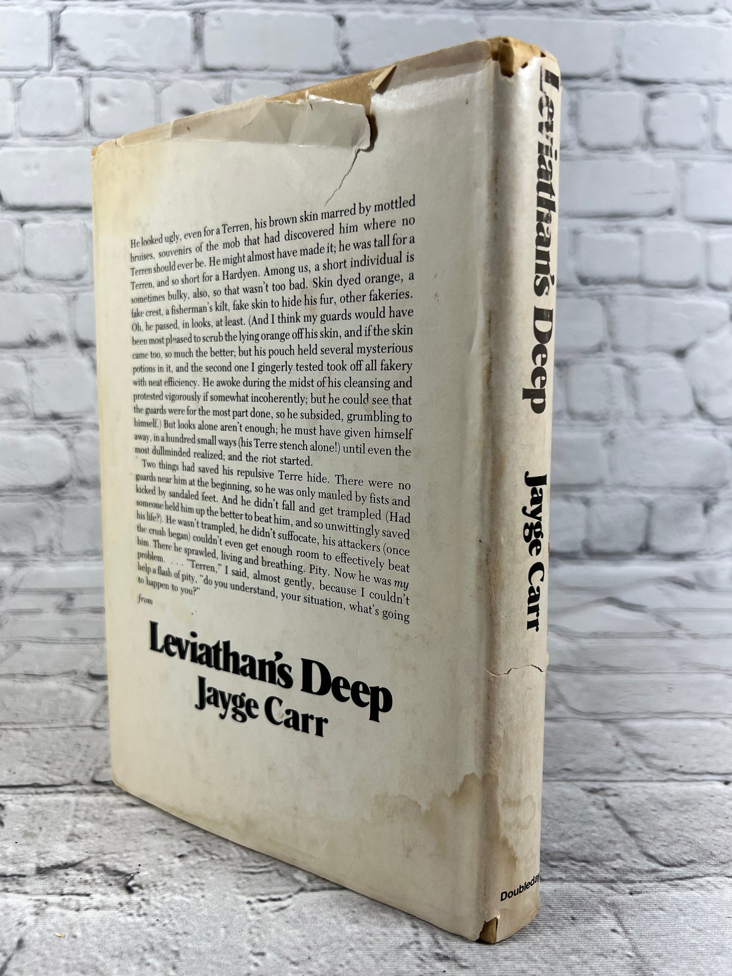 Leviathan's Deep by Jayge Carr [1979 · BCE]