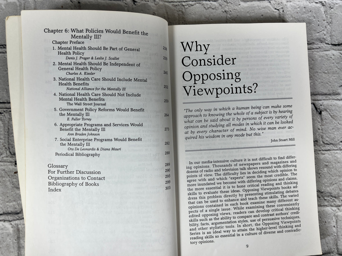 Mental Illness Opposing Viewpoints by David Bender & Bruno Leone [1995]