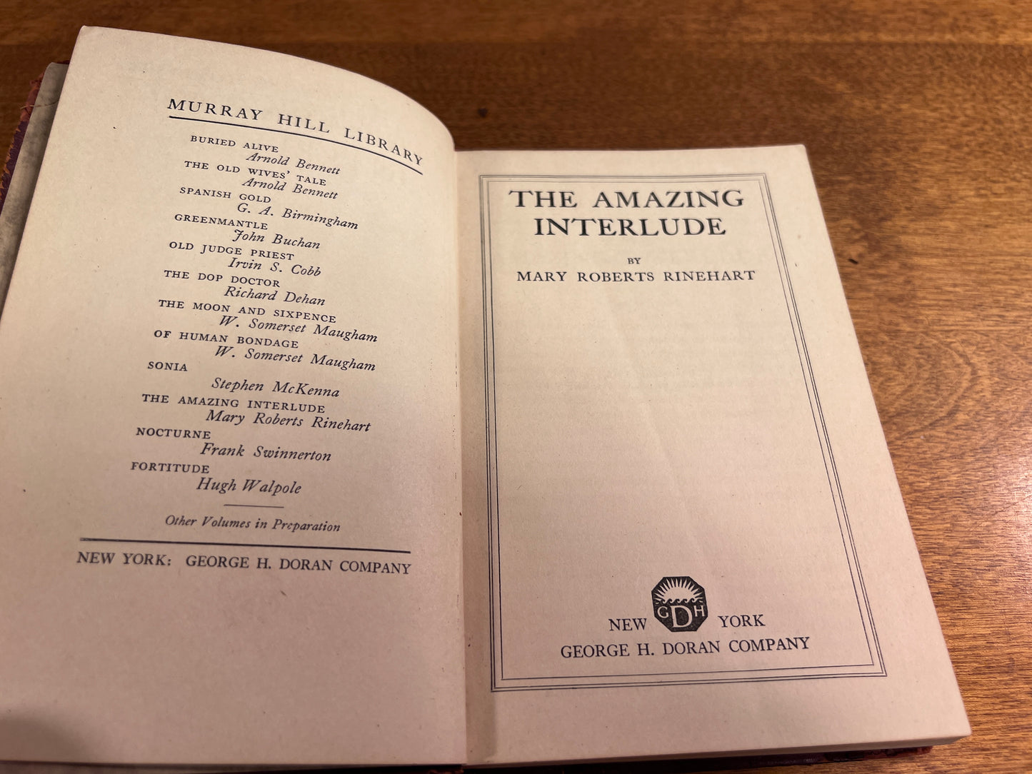 The Amazing Interlude by Mary Roberts Rinehart [Murray Hill Library, 1918]