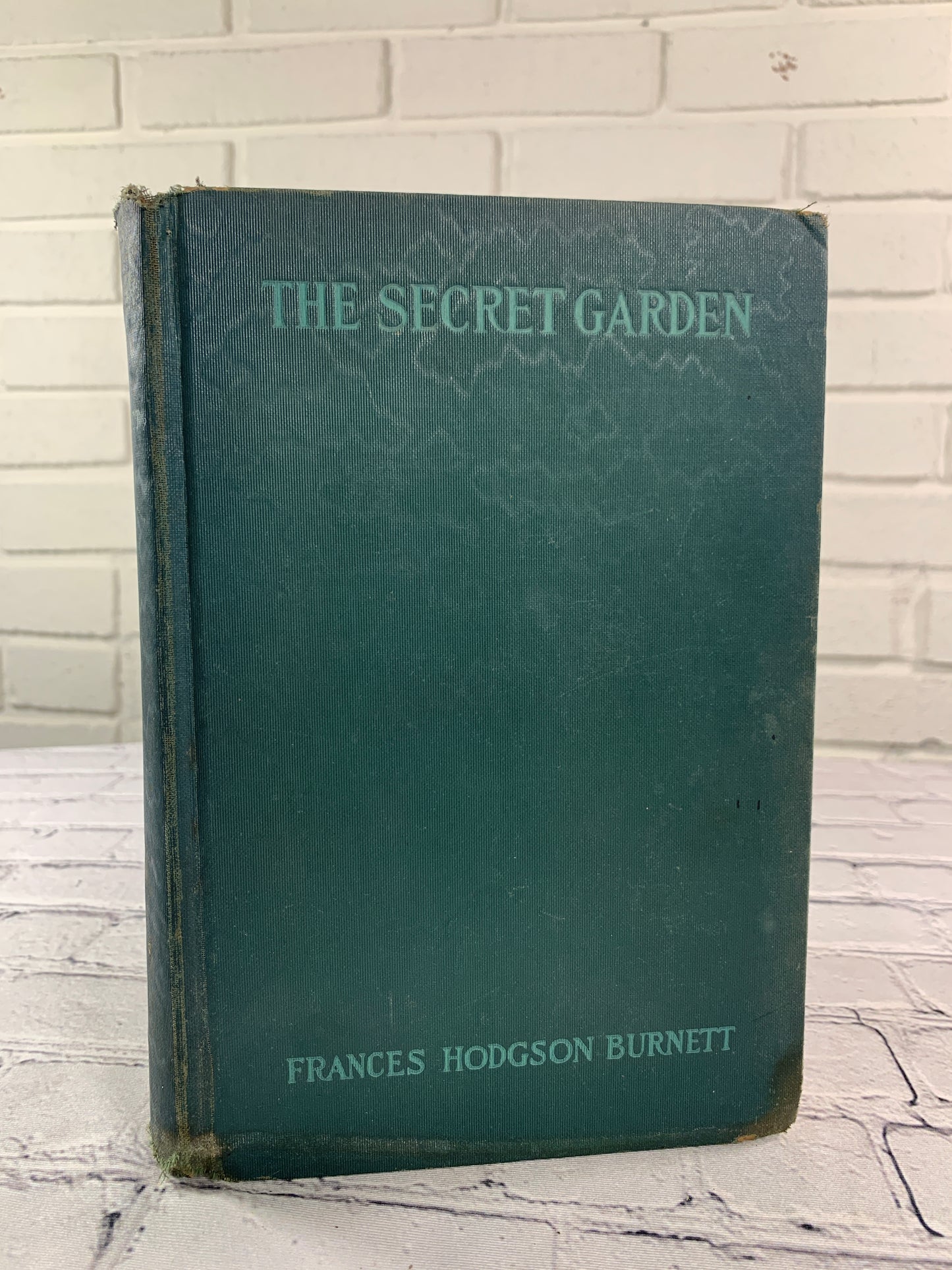 The Secret Garden by Frances Hodson Burnett [1911]