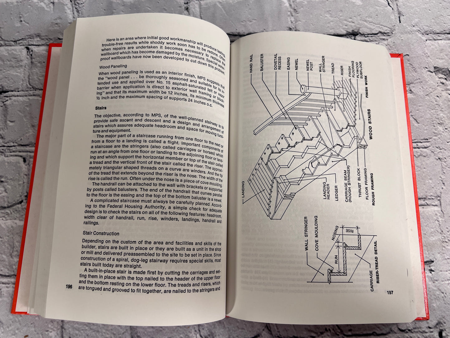 Houses: Ilustrated Guide to Construction Design and Systems by Henry Harrison [1987]