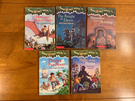 Magic Tree House by Mary Pope Osbourne [Lot of 5] #s 1 - 5