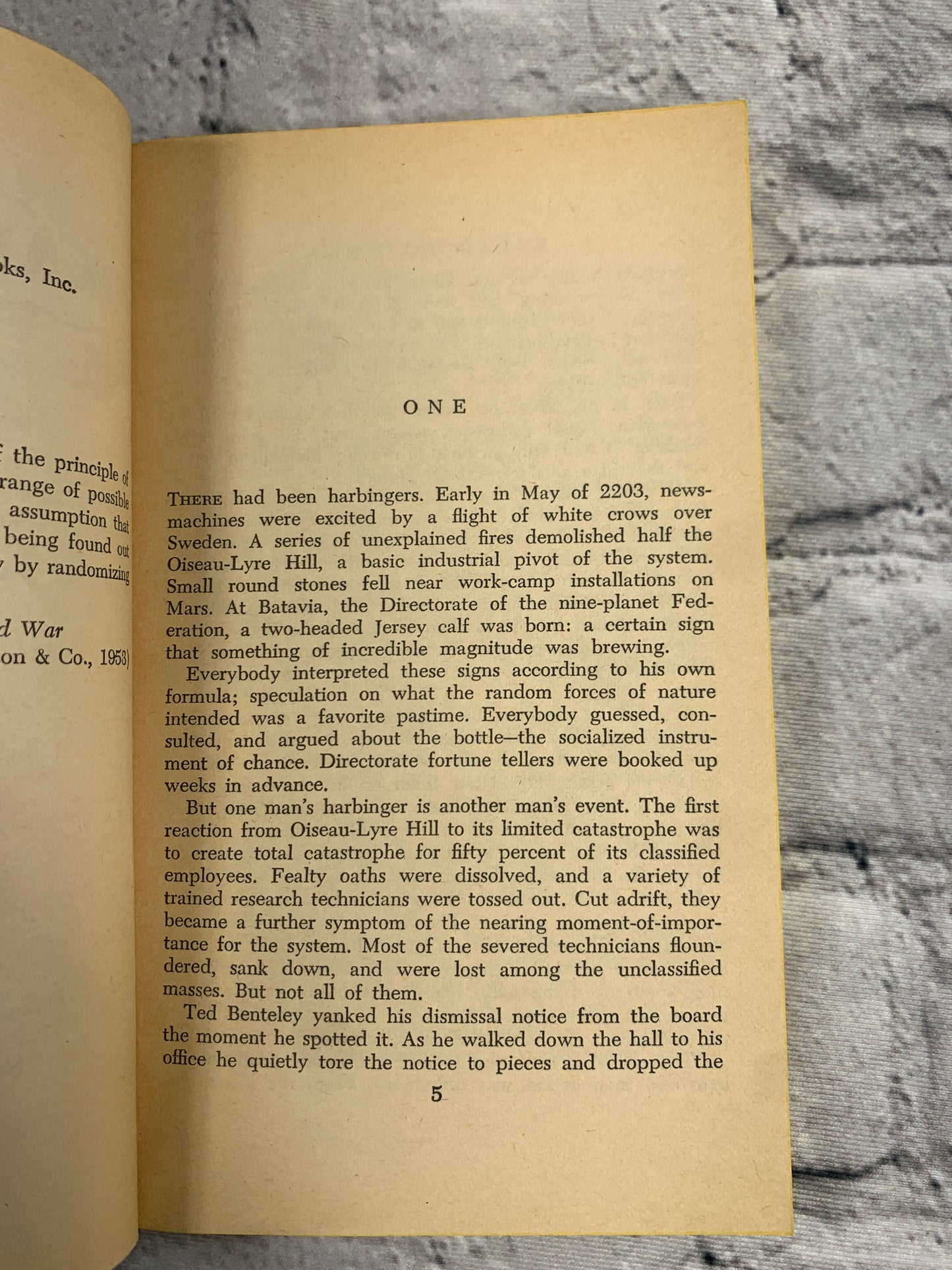 Solar Lottery by Philip K. Dick [1972]