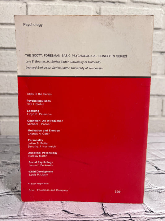 Psycholinguistics Scott, Foresman Basic Psychological Concept Series by Dan I. Slobin [1974]