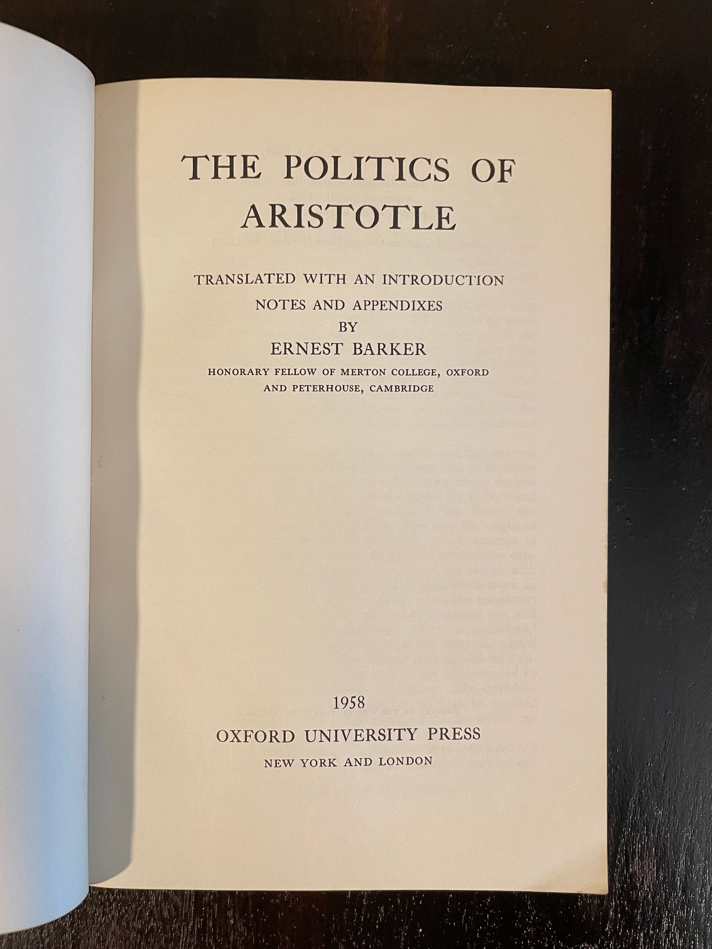 The Politics of Aristotle translated by Ernest Barker Paperback 1958