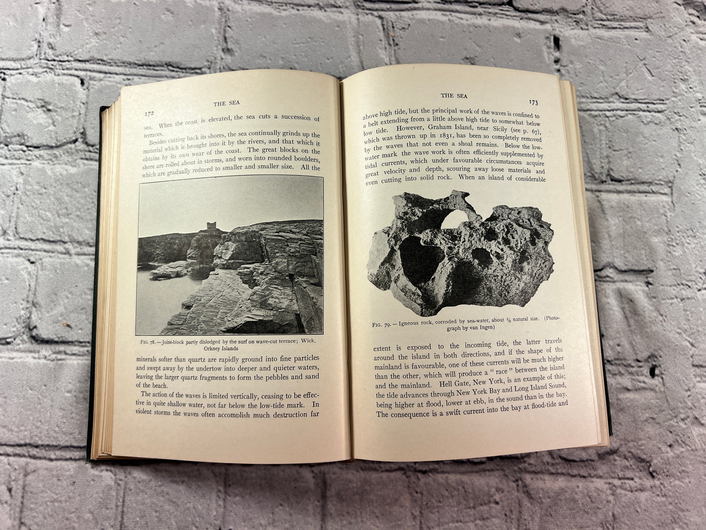 An Introduction to Geology by W.B. Scott [1922]