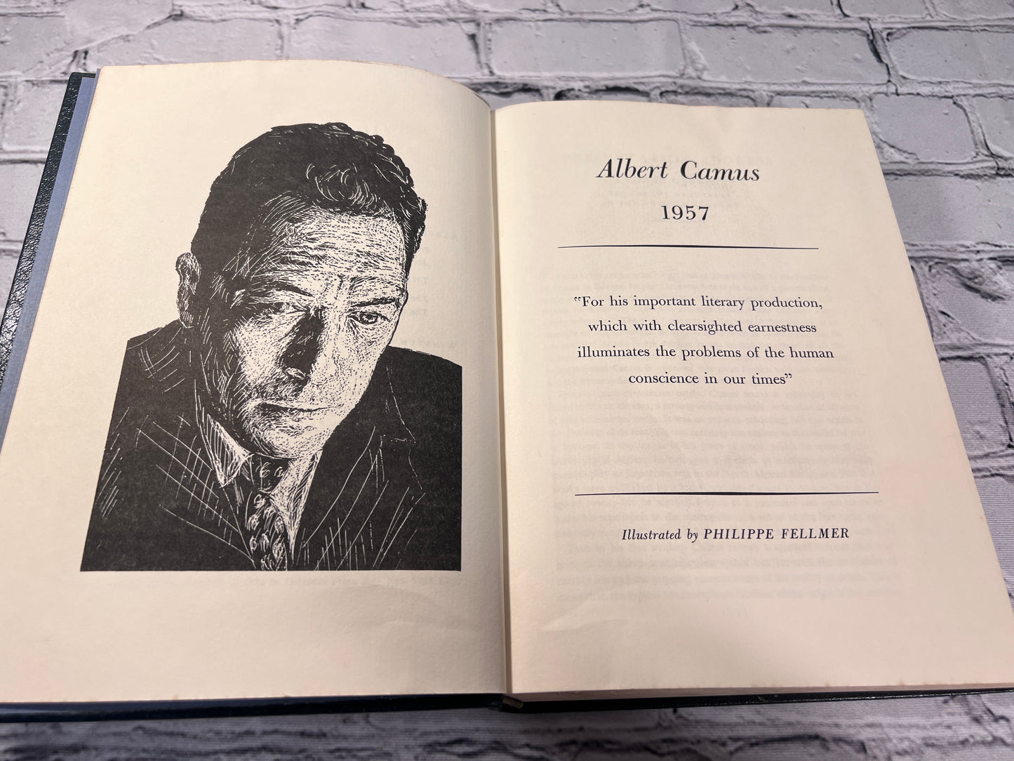 Albert Camus, Plague · Winston Churchill, Island Race Nobel Prize Library [1971]